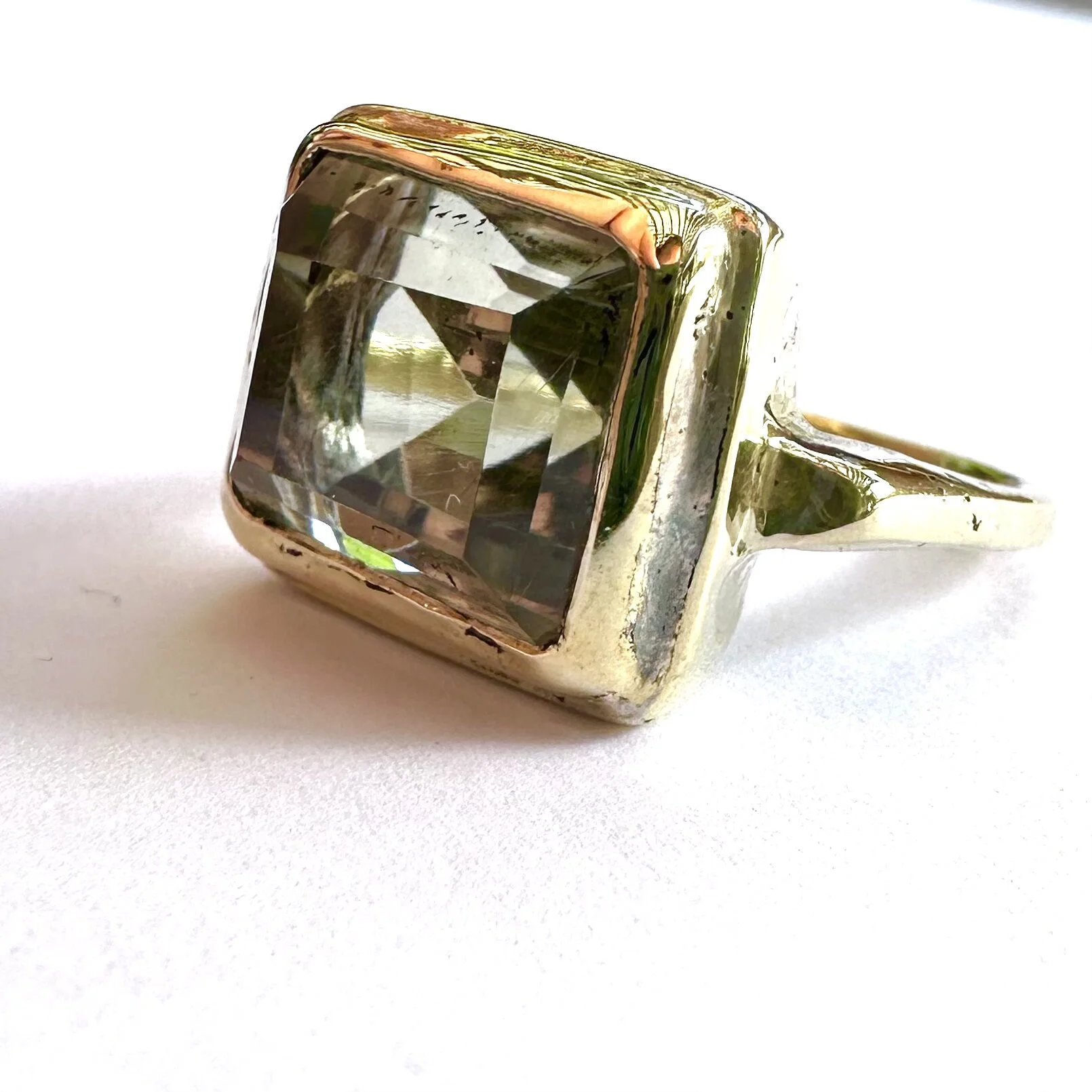 71A80E06-8570-4D17-A79F-4D1DFE2B53DD