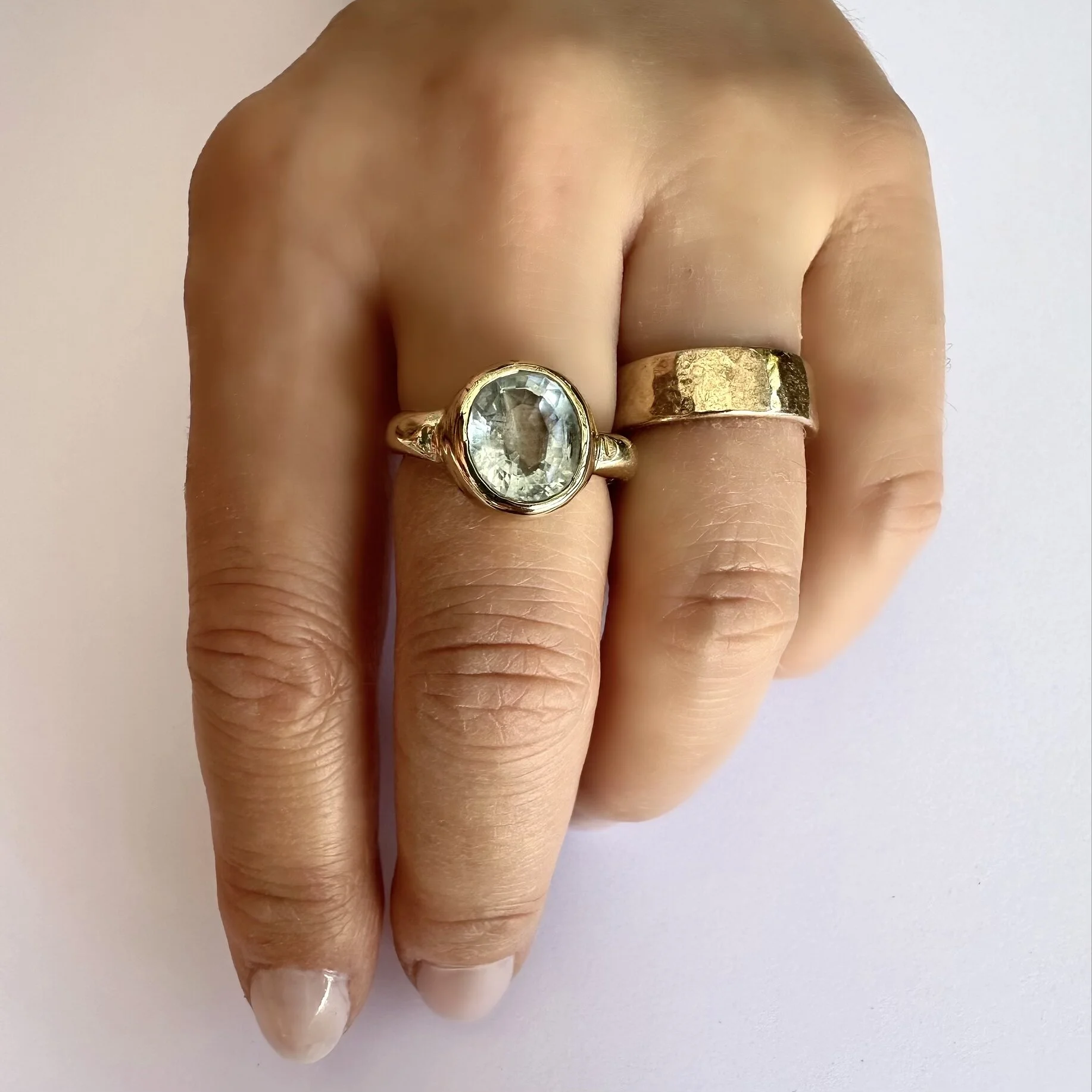 46180B05-200F-491D-92DC-033657A35174