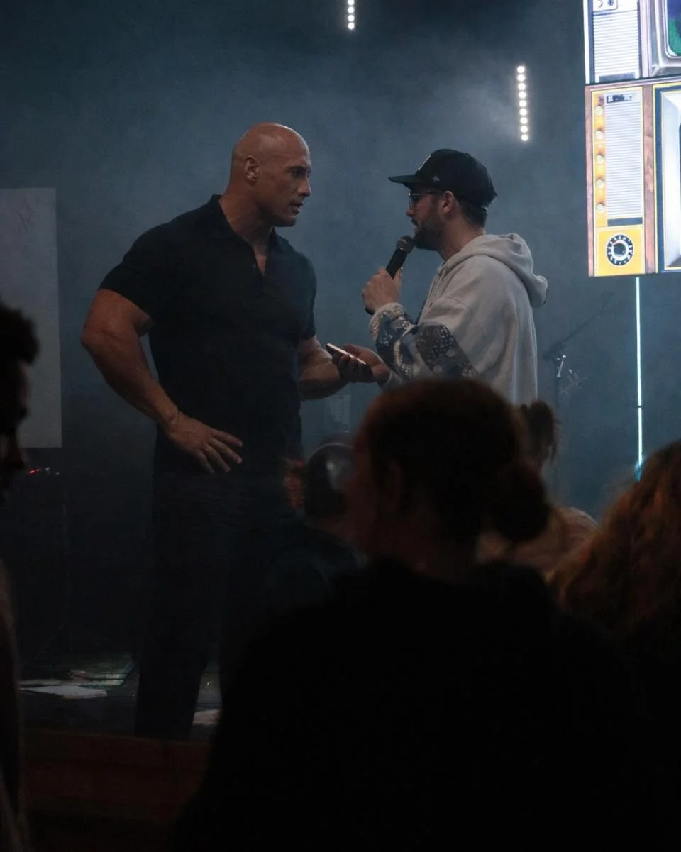 This Photo might not be real, but Jesus is!! Come to Kaio tonight as we worship king Jesus! 

Door Open 6pm | Service starts at 6:30pm 
Bring a friend!