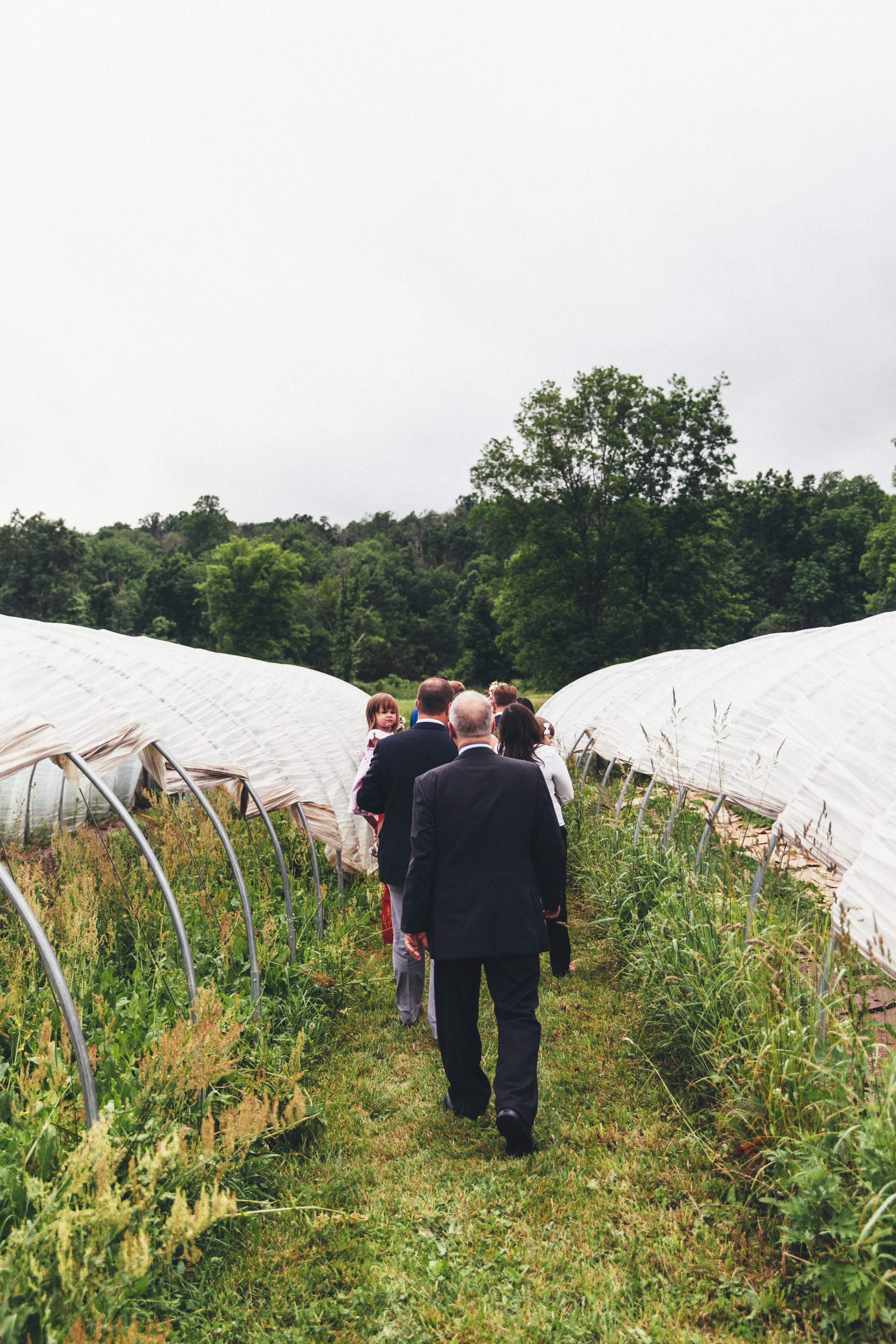 Brooke_Alex_Blooming_Hill_Farm060.jpg