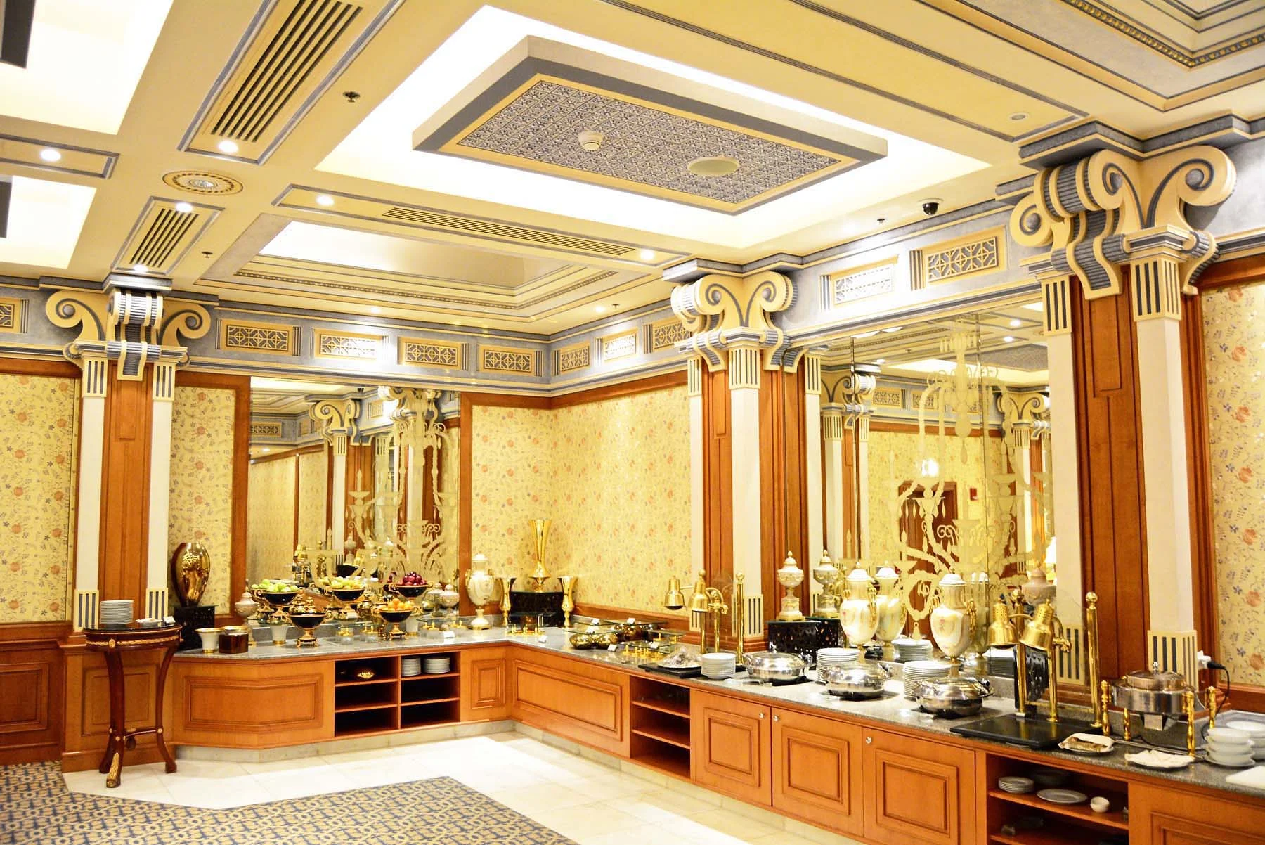 The Ritz Carlton Riyadh.jpg