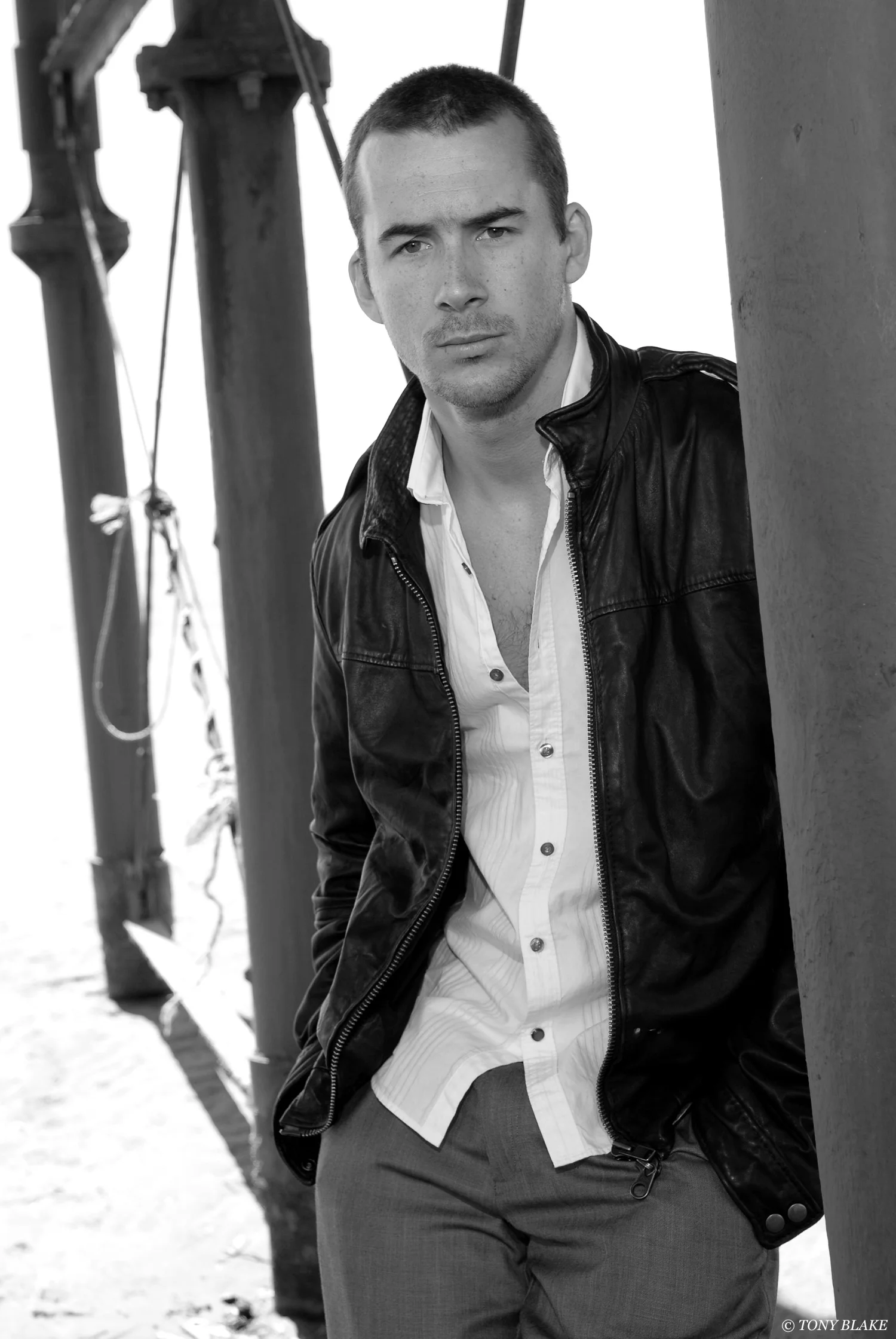 Barry Sloane.jpg