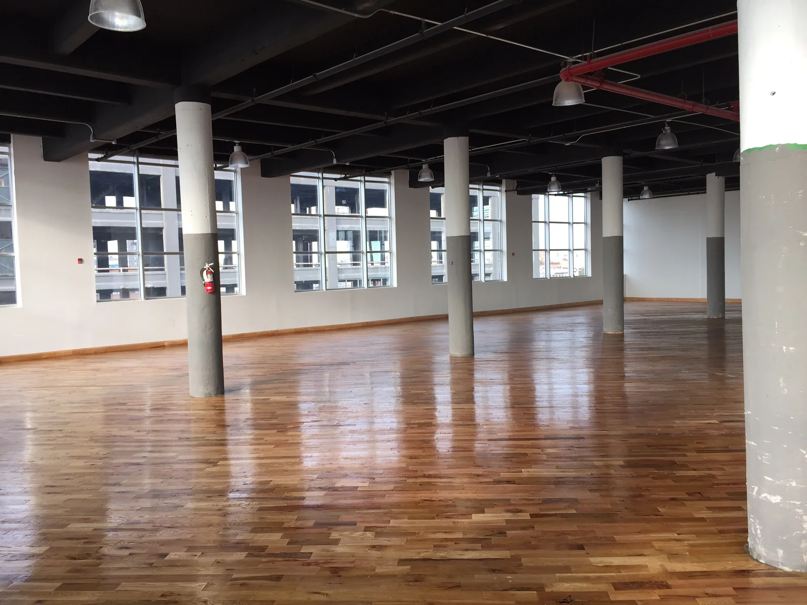 RENTED | 20,000 sqft | Loft
