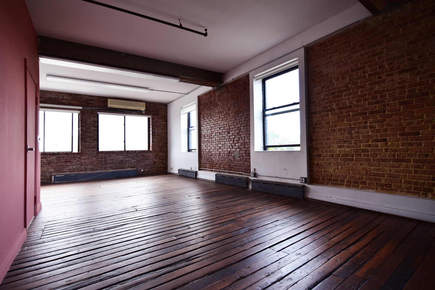  Williamsburg | Loft |