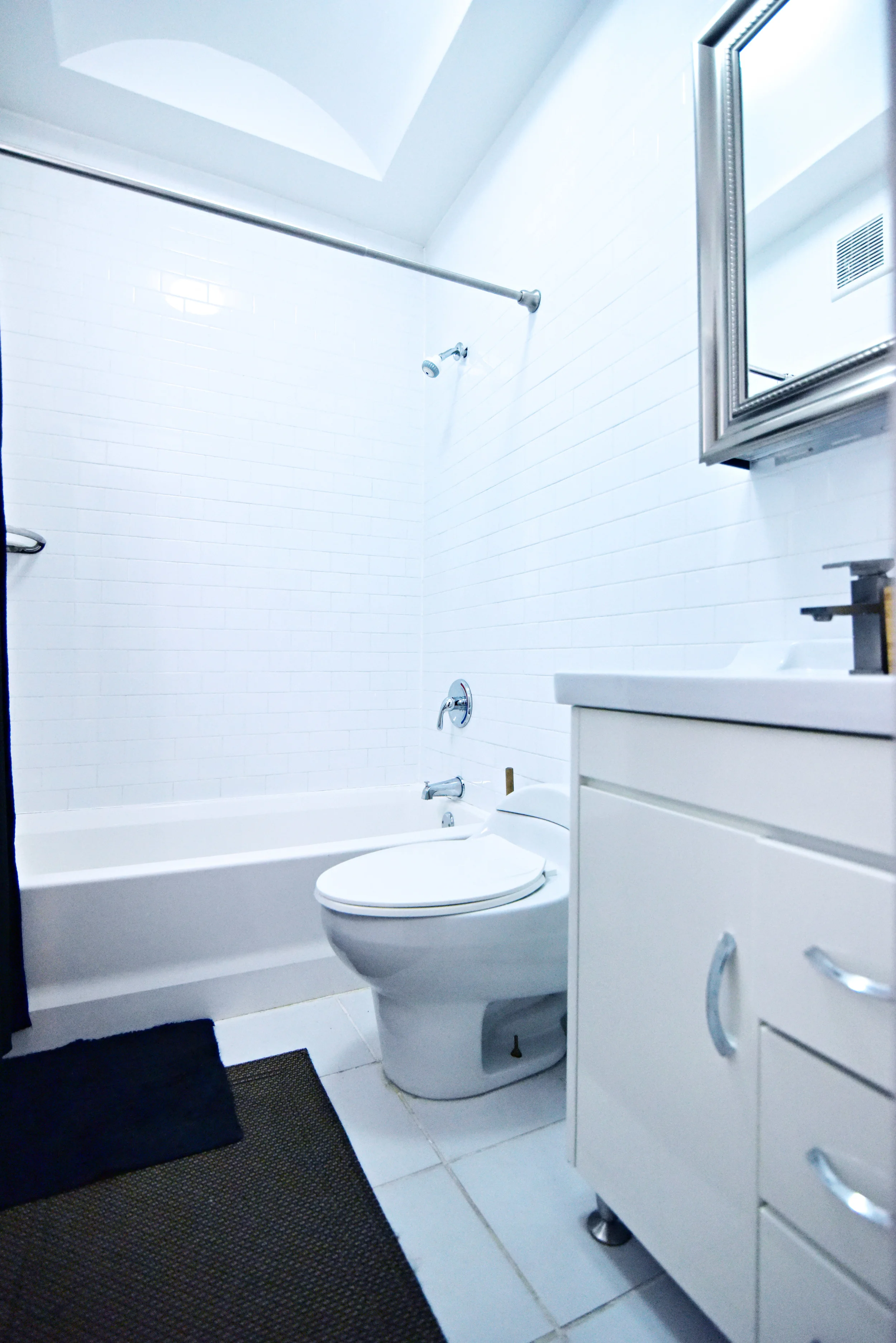 Cedar Guess Bath .jpg
