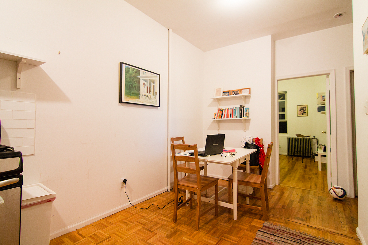 Williamsburg | 3 Bed | 1 Bed