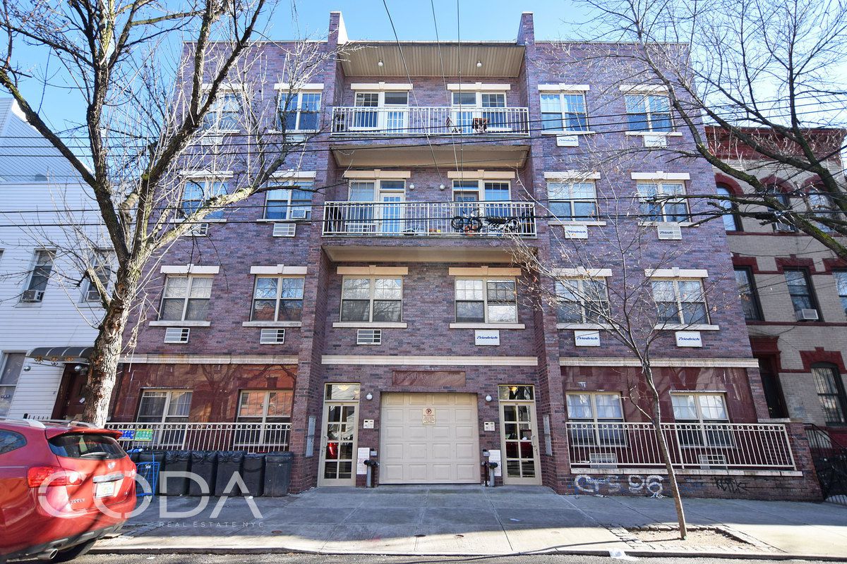 Bushwick | 2 BED | 1.5 BATH 