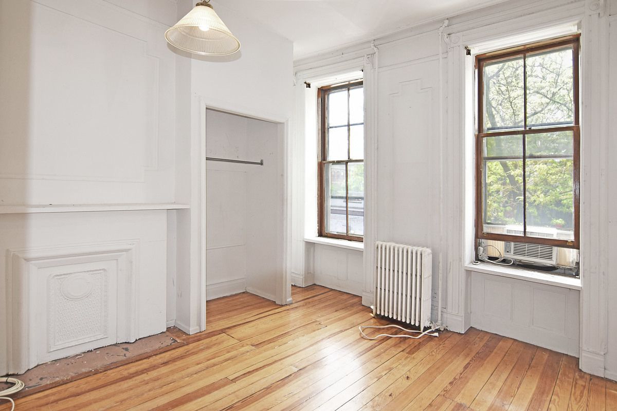 Williamsburg | 3 Bed | 1 Bath