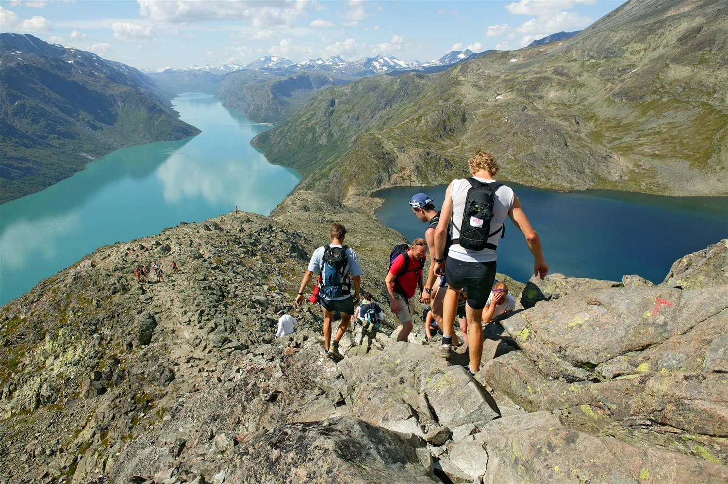 Hiking-at-Besseggen-032014-99-0001-1500.jpg