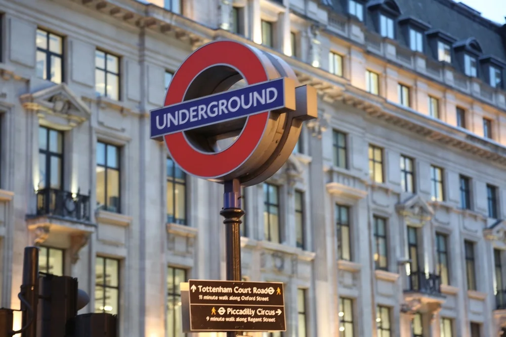 7 tips: Slik sparer du penger på storbyferien i London