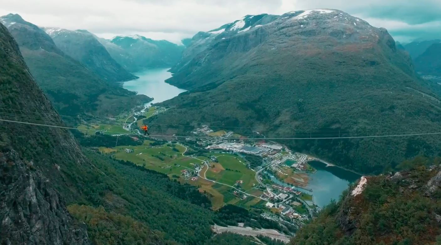 Den utrolige skiulykken ble til spektakulær reisereklame