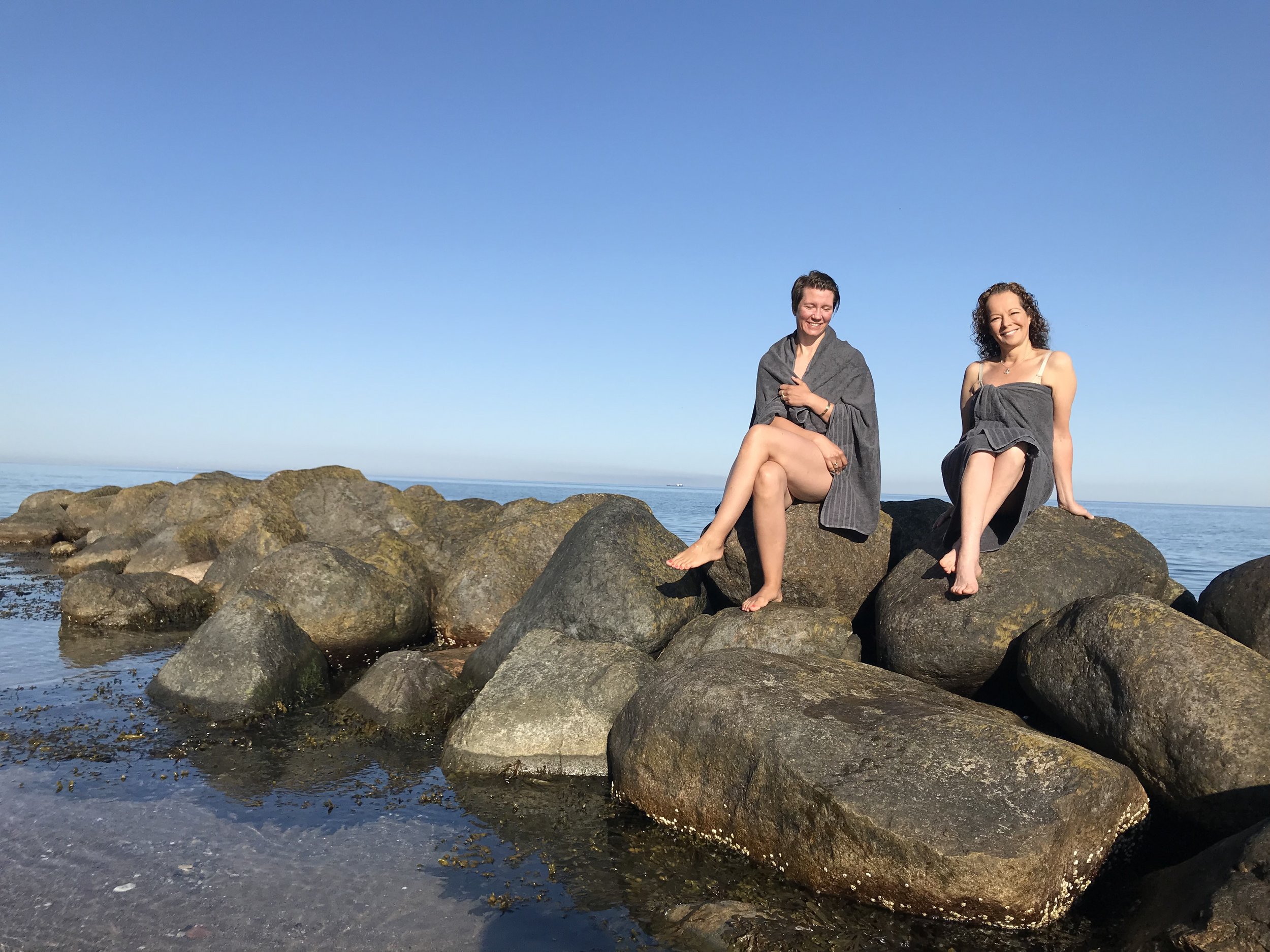 Dra på badeferie på Nord-Sjælland, som her ved Tisvildeleje. Foto: Odd Roar Lange