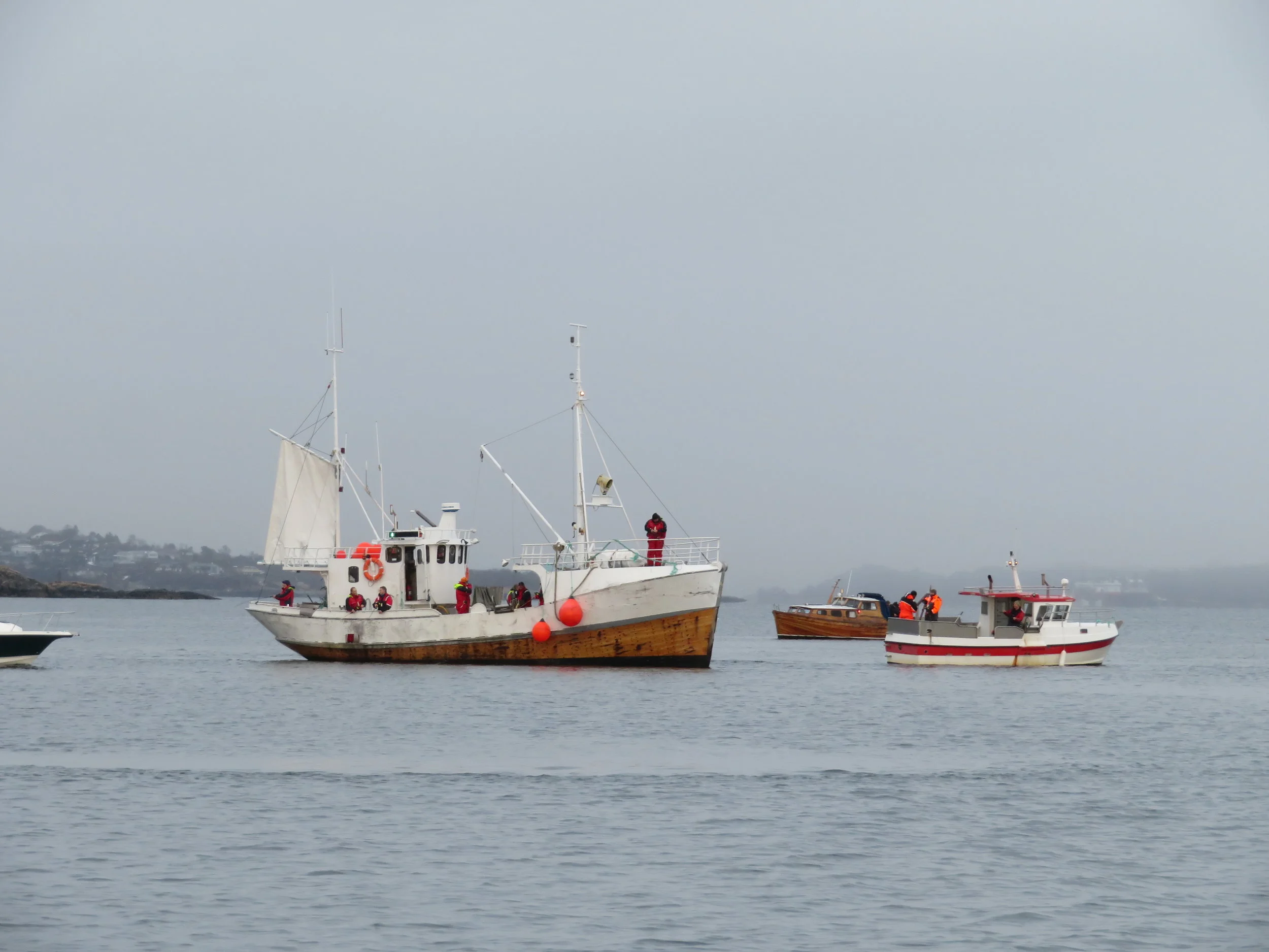 Fisket på fjorden utenfor Ålesund er en populær turistaktivitet. Foto: Odd Roar Lange