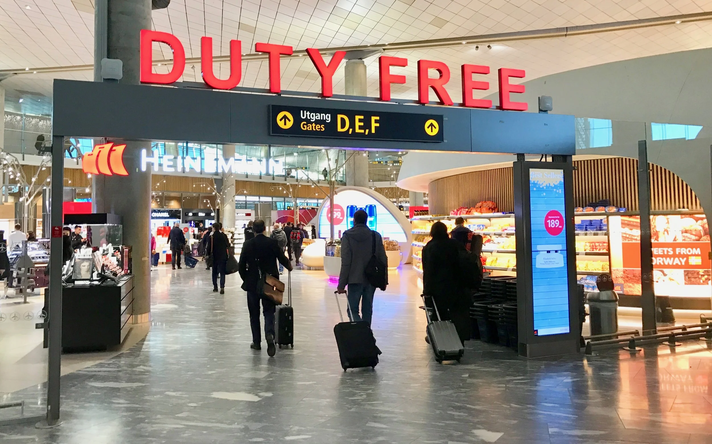 Nå dropper vi full kvote i taxfreebutikken