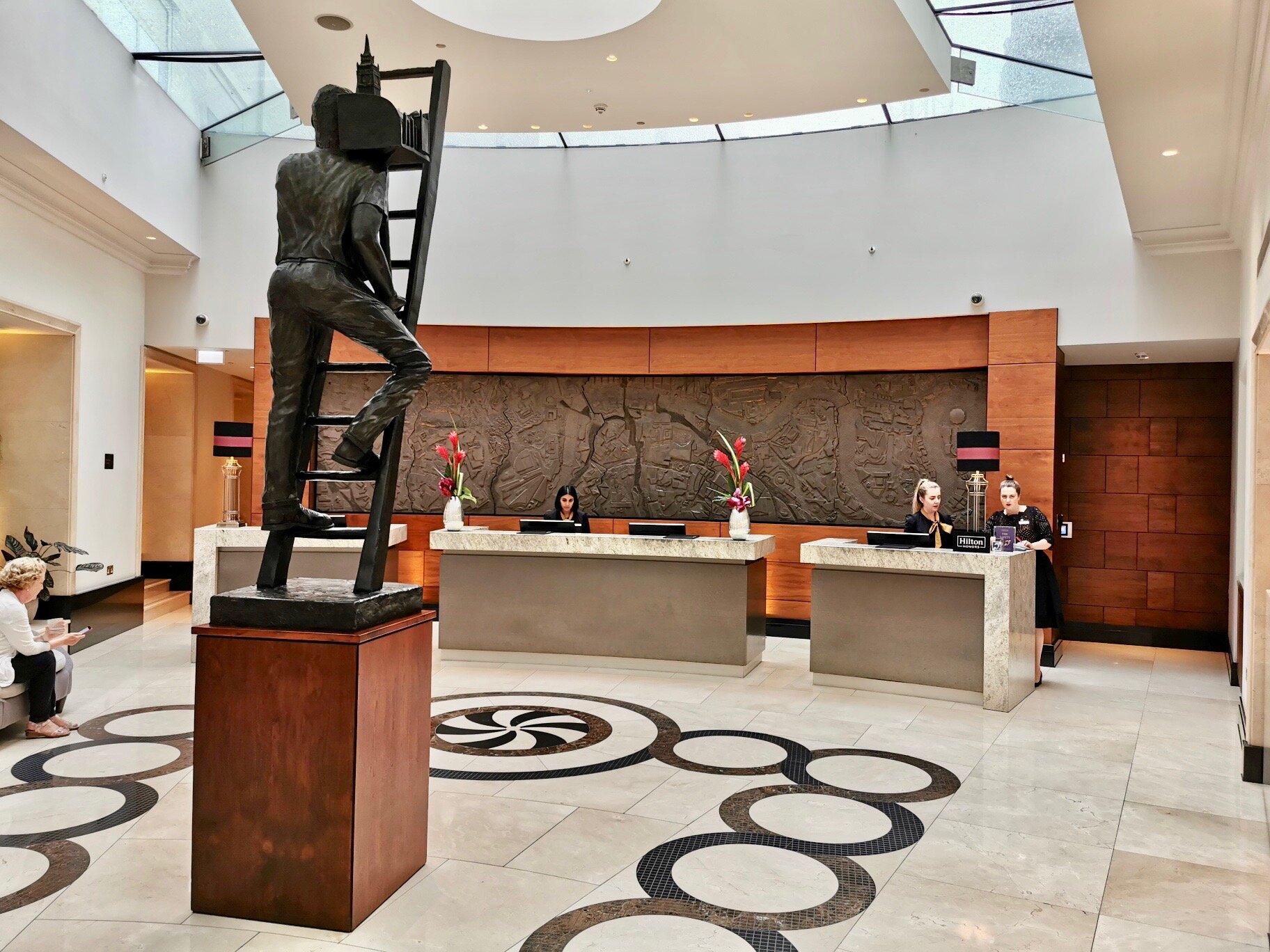Om du vil ha en ekstra god opplevelse i London så er Conrad London St. James et godt hotelvalg. Foto: Odd Roar Lange