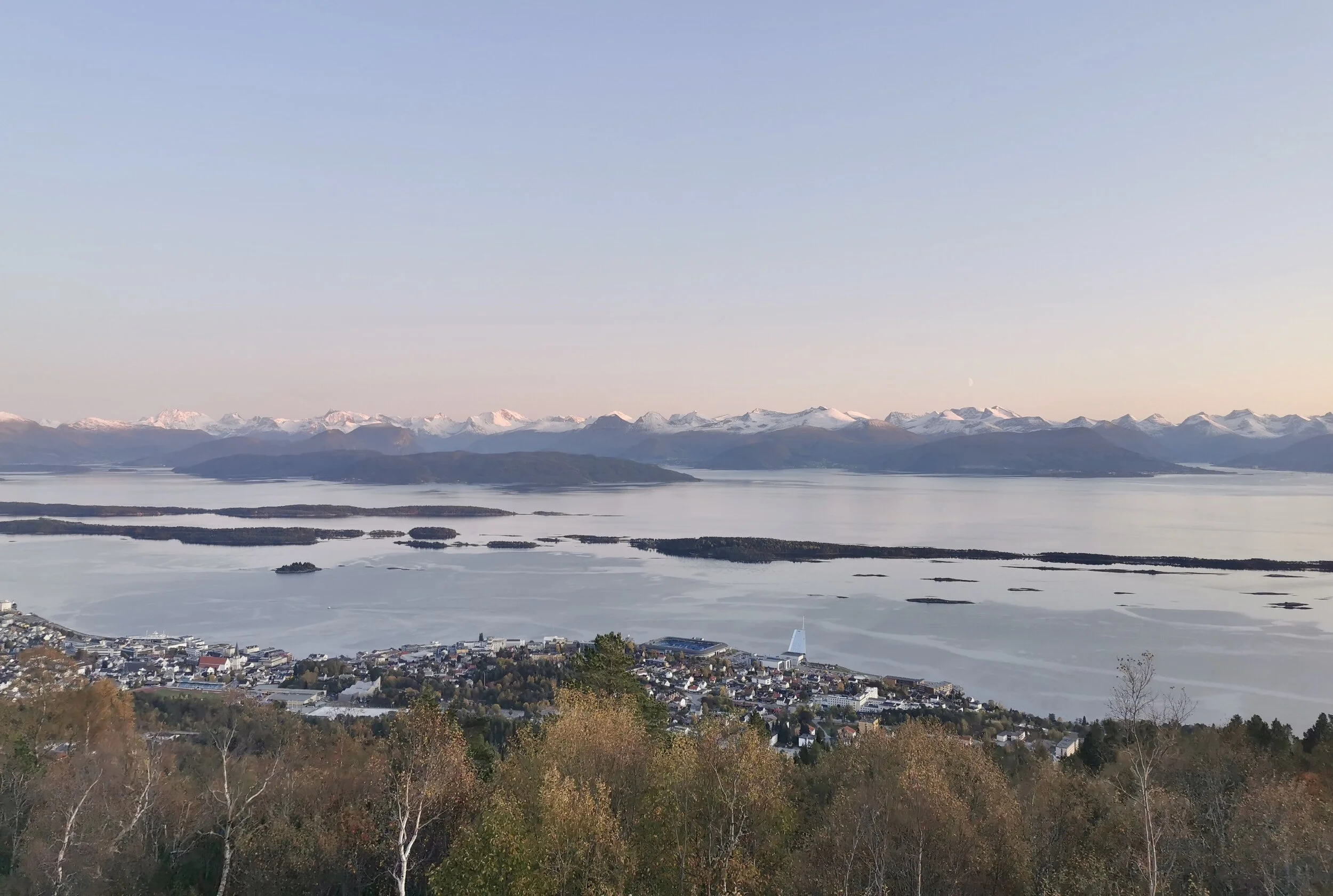 Nå kan du fargelegge din egen by