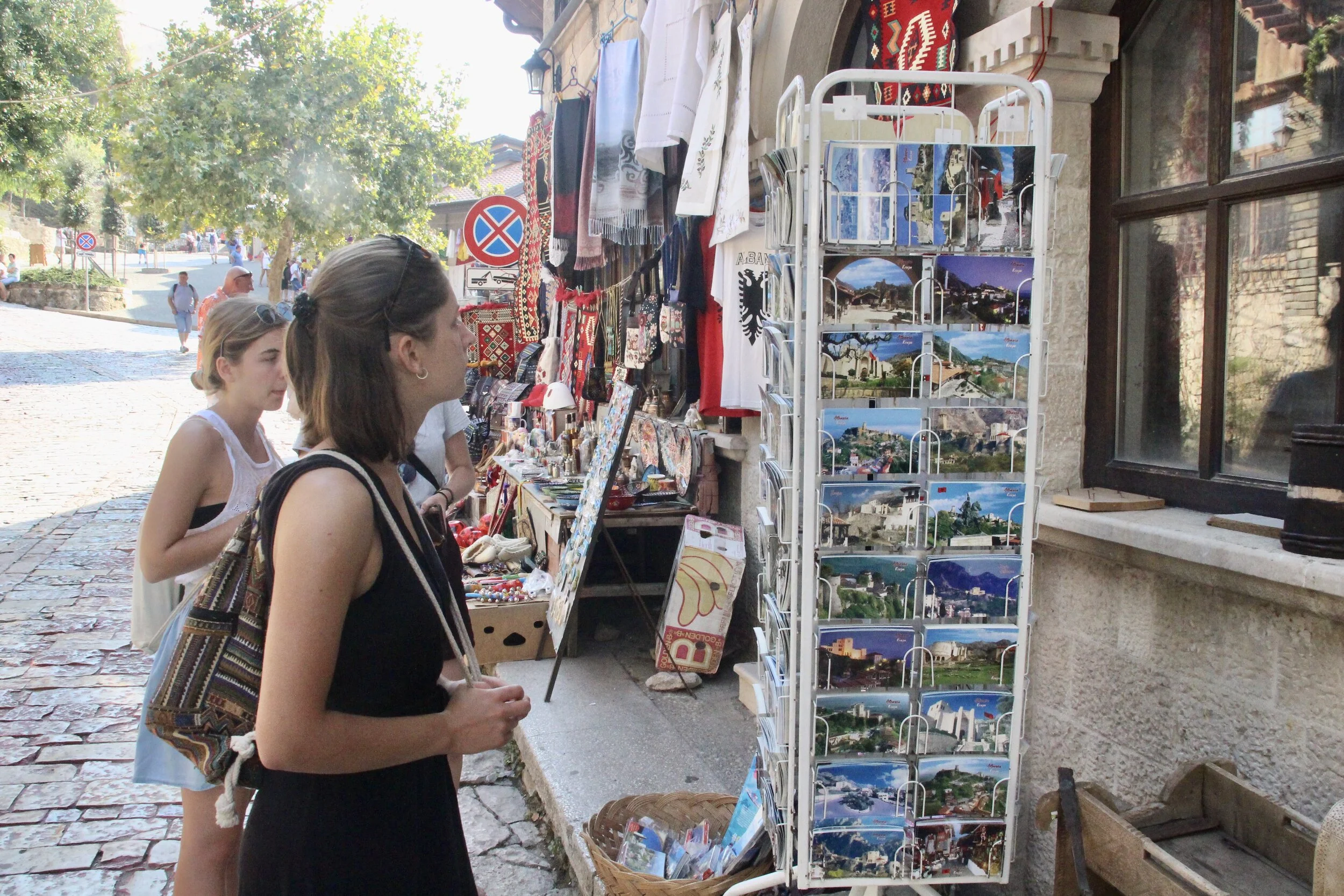 Mobiltelefonen drepte postkortet. Er det håp om et nytt liv?