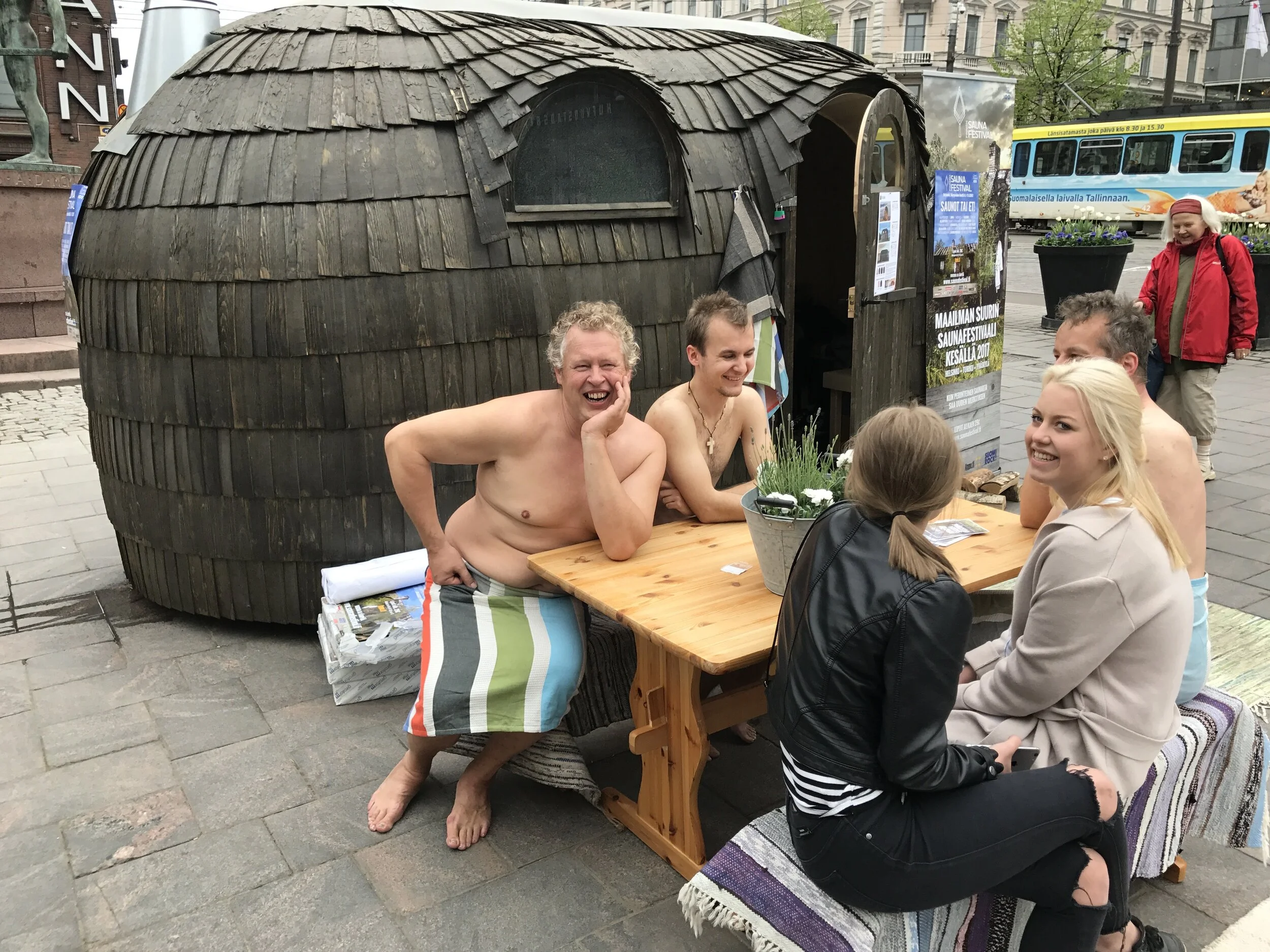 Tre gode søndagsnyheter - og Norge er faktisk på lykketoppen