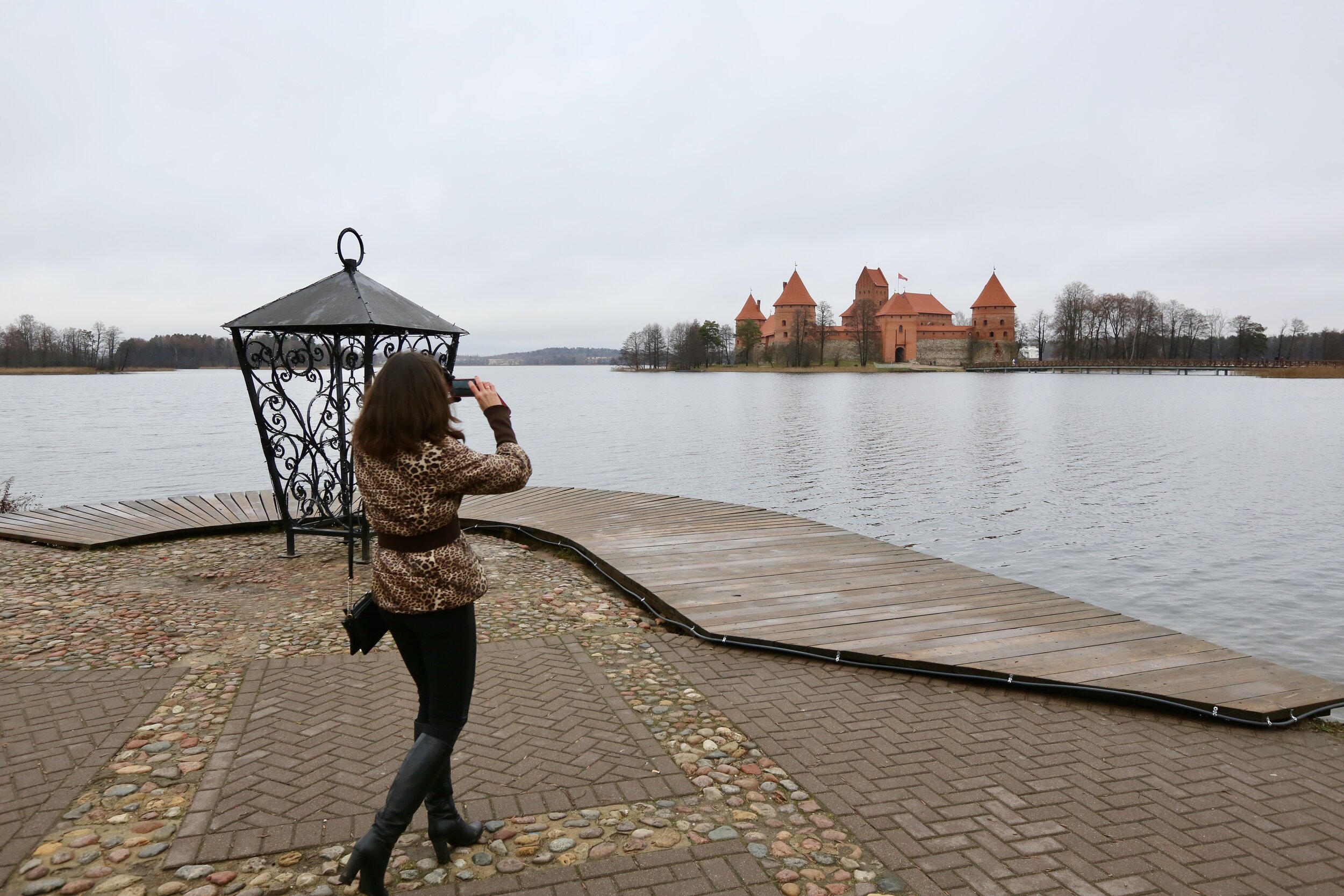 Reise hit i sommer? Glem det (men døra står litt på gløtt)