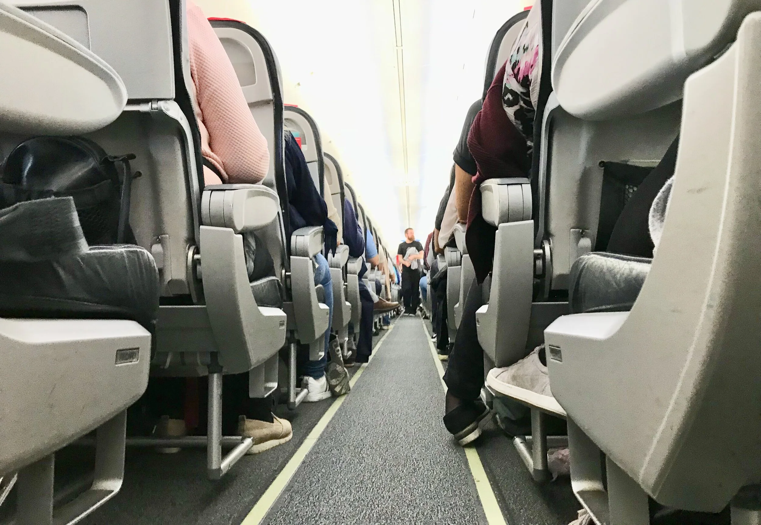 Derfor er flybillettene ekstra billige nå