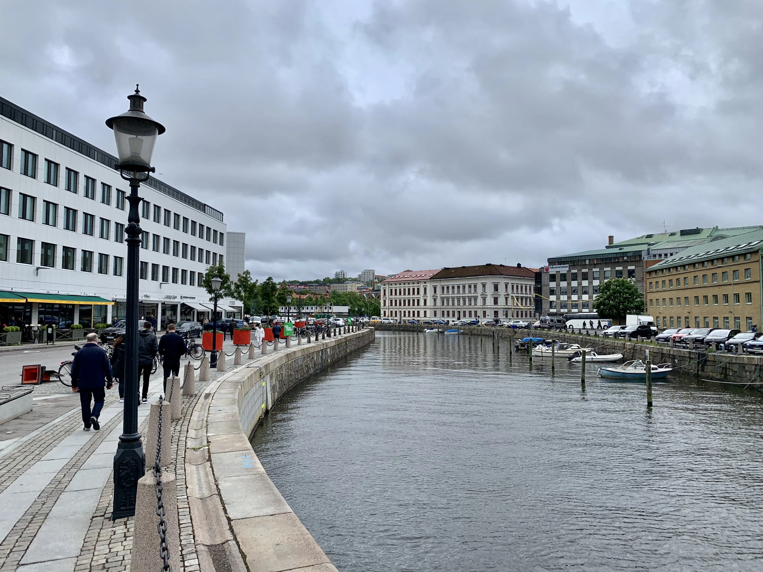 Ja, det er mulig å reise til Sverige, men ...