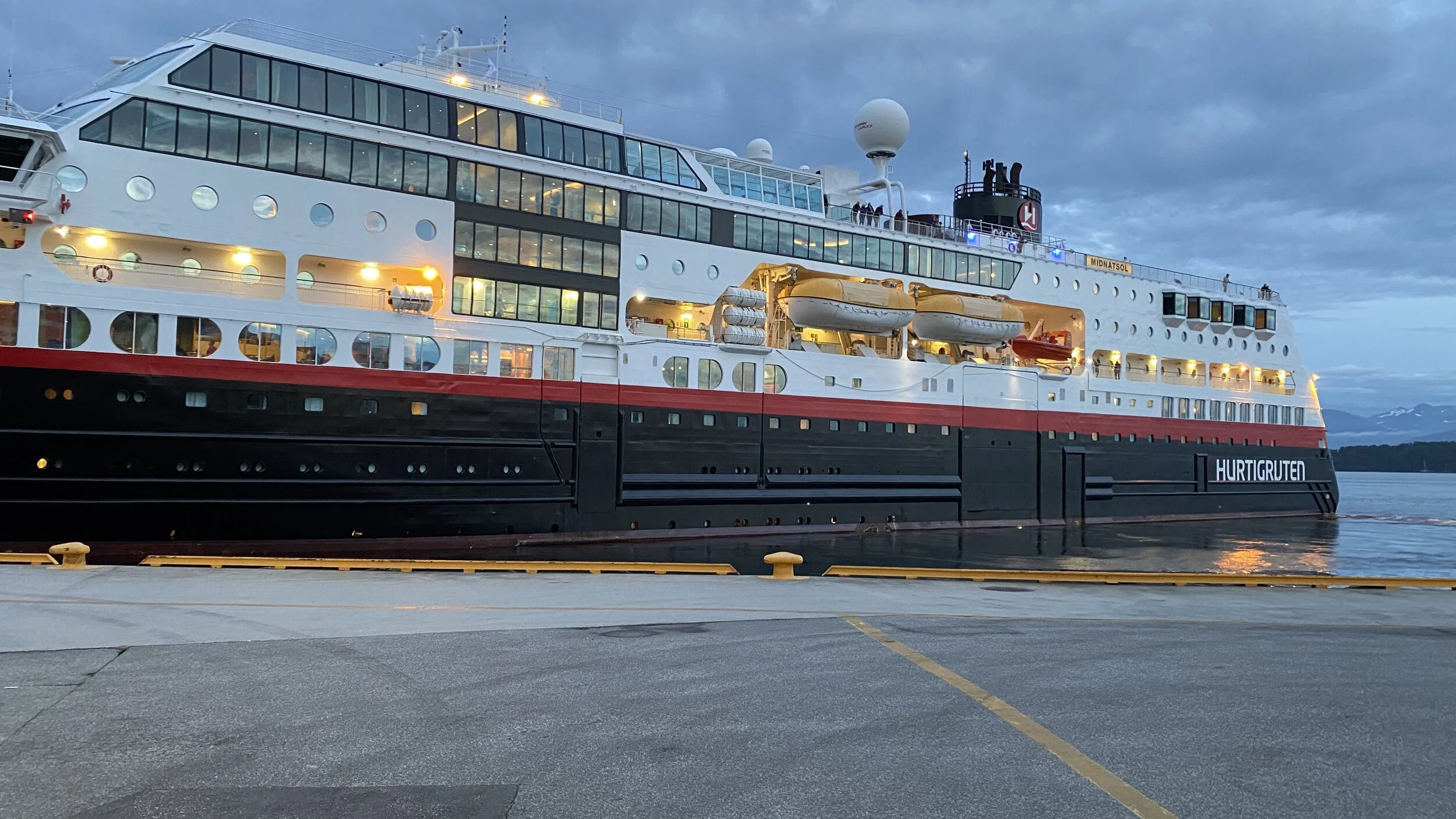 NÅ: Krever løsepenger etter dataangrep mot Hurtigruten