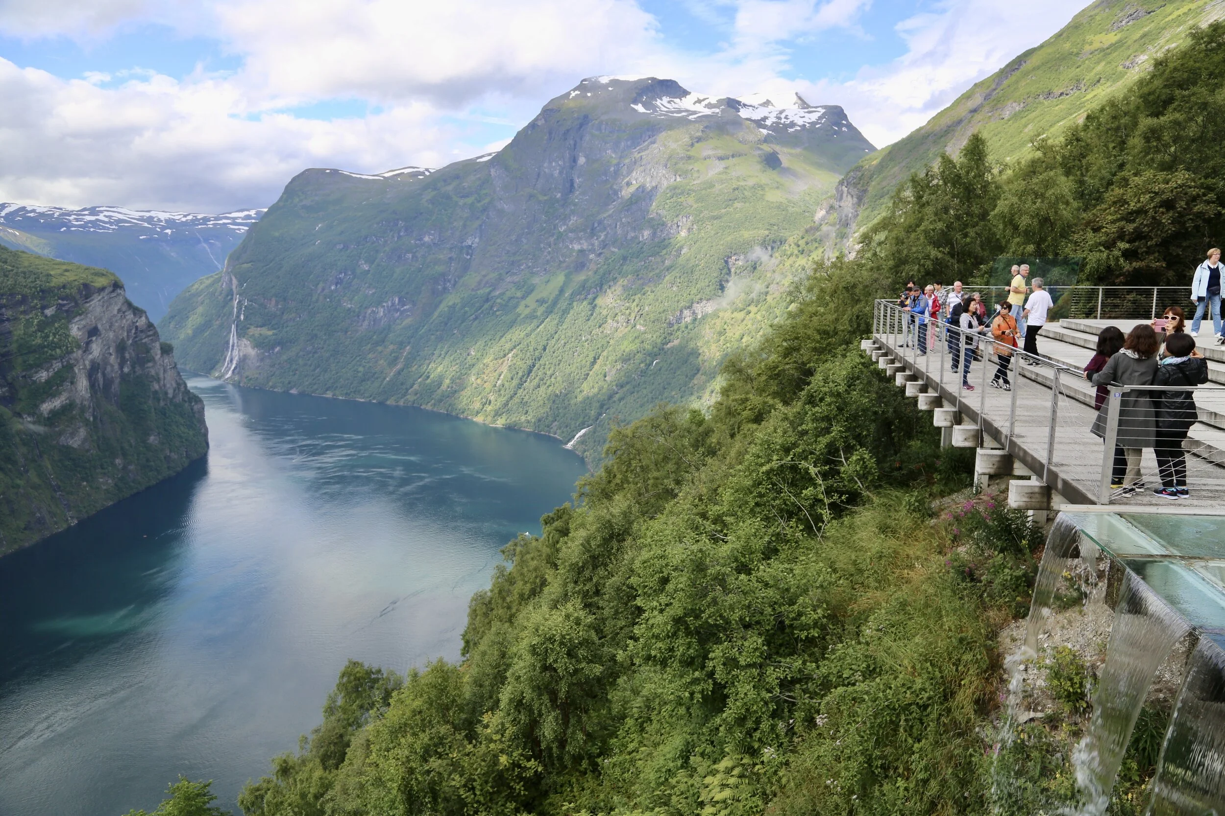 7 ting du bør gjøre mens du venter på å reise igjen
