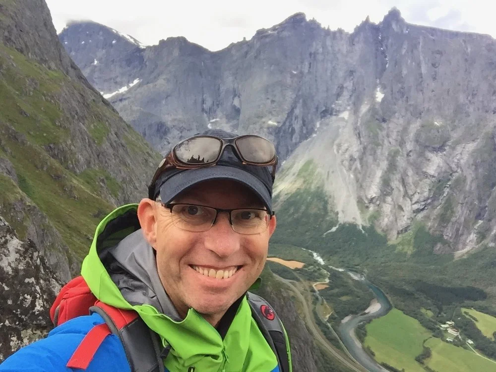 Det er bare å glede seg til fantastisk utsikt fra Romsdalseggen.
