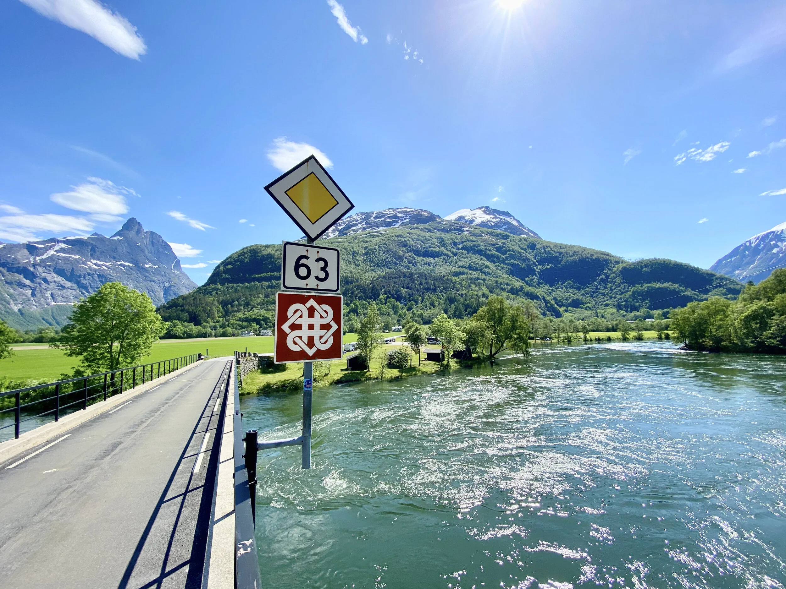 Derfor følger elbil-eierne strømmen i sommer