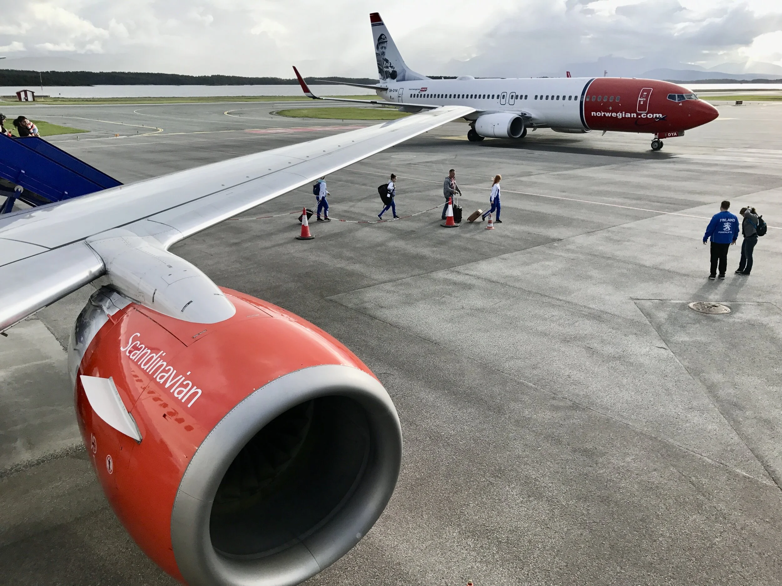 Nå blir flybillettene dyrere