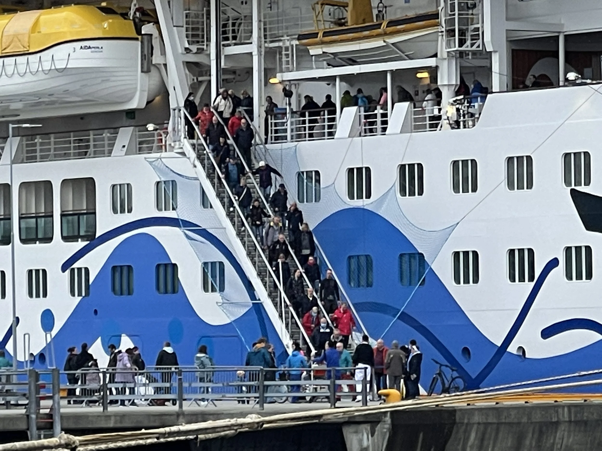 Vil ha færre cruisegjester på lørdager