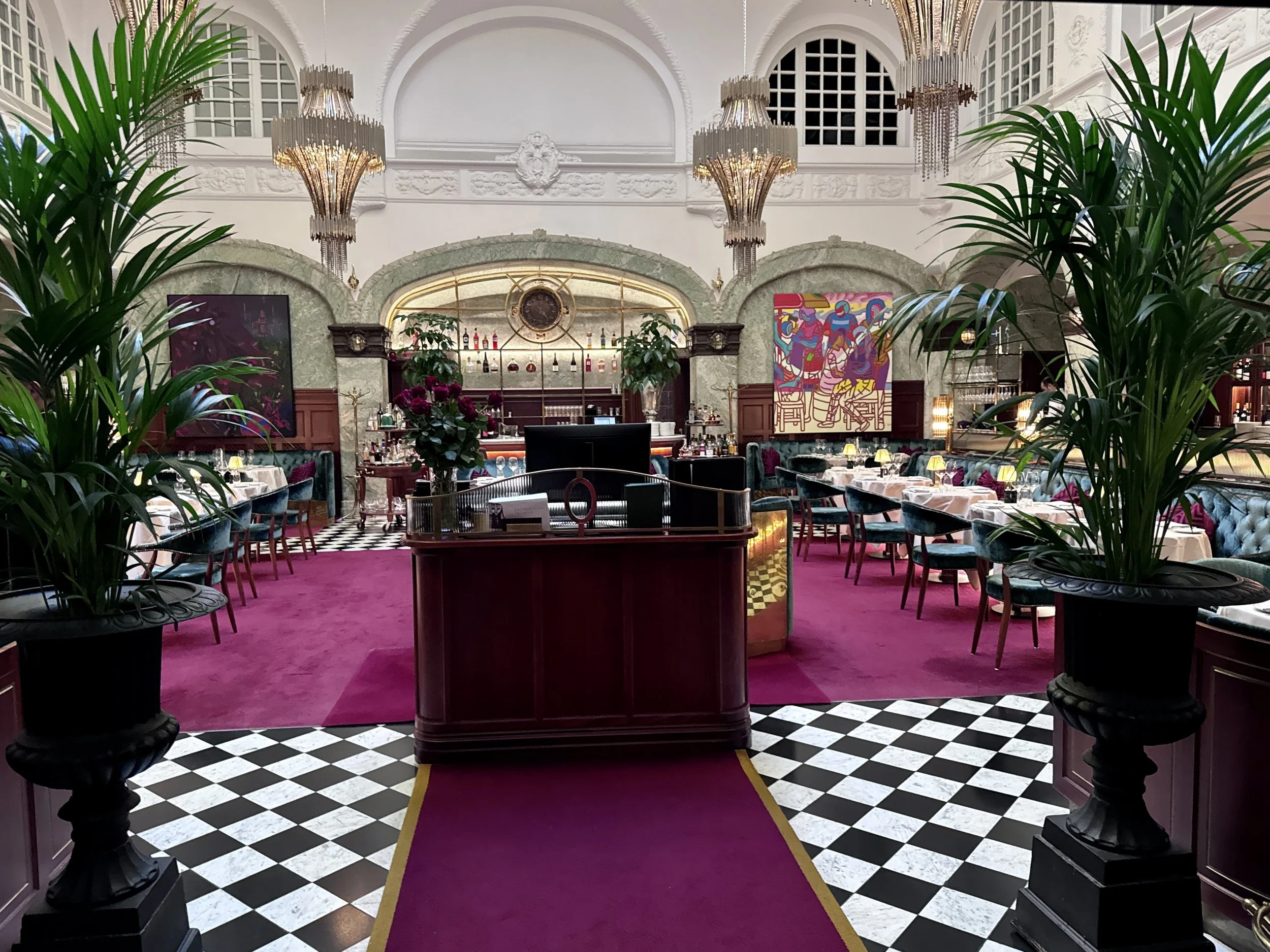 Ny reisetrend: Nå velger vi hotellrestaurantene igjen