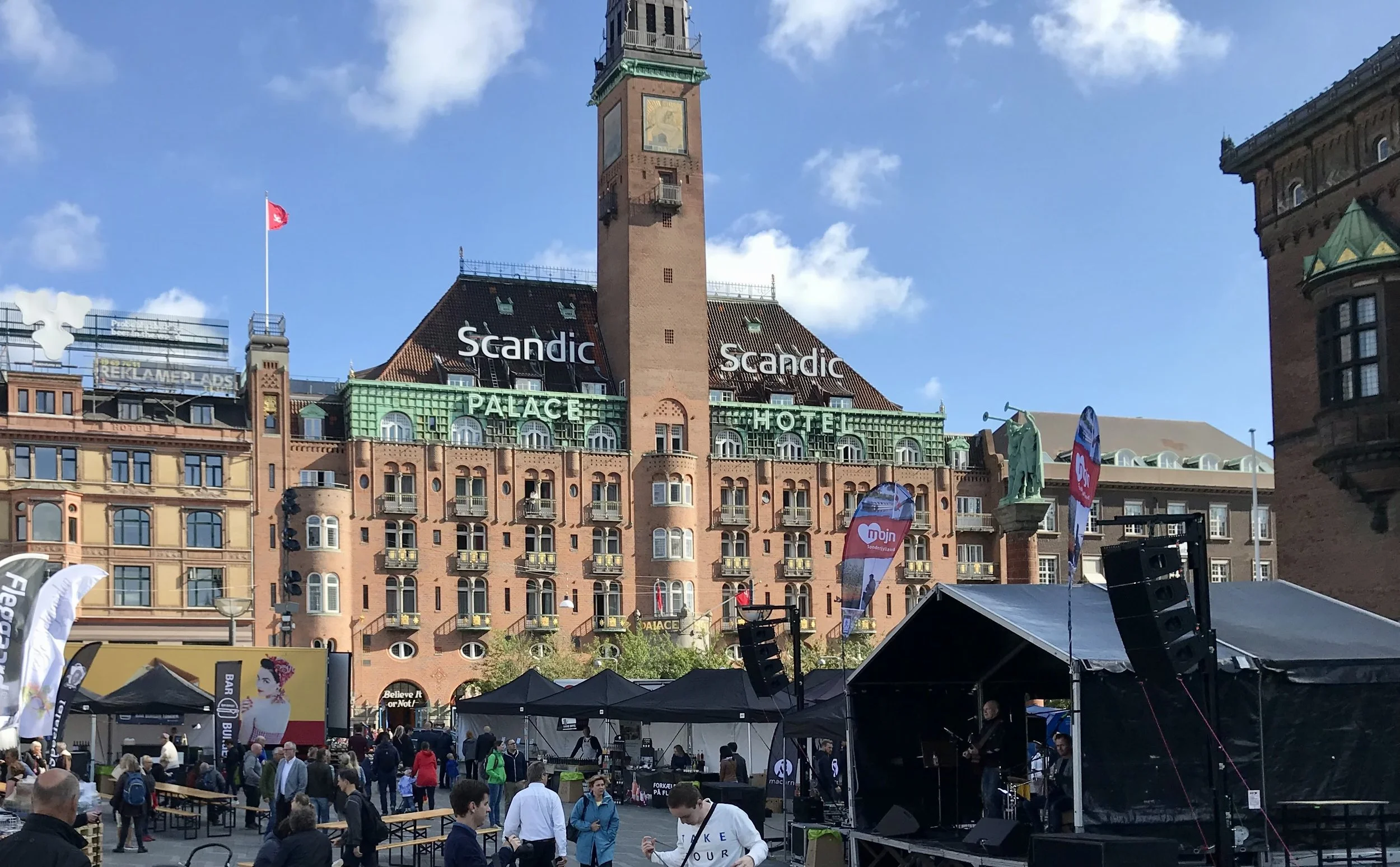 Hotellkjeden kaster ut spritflaskene