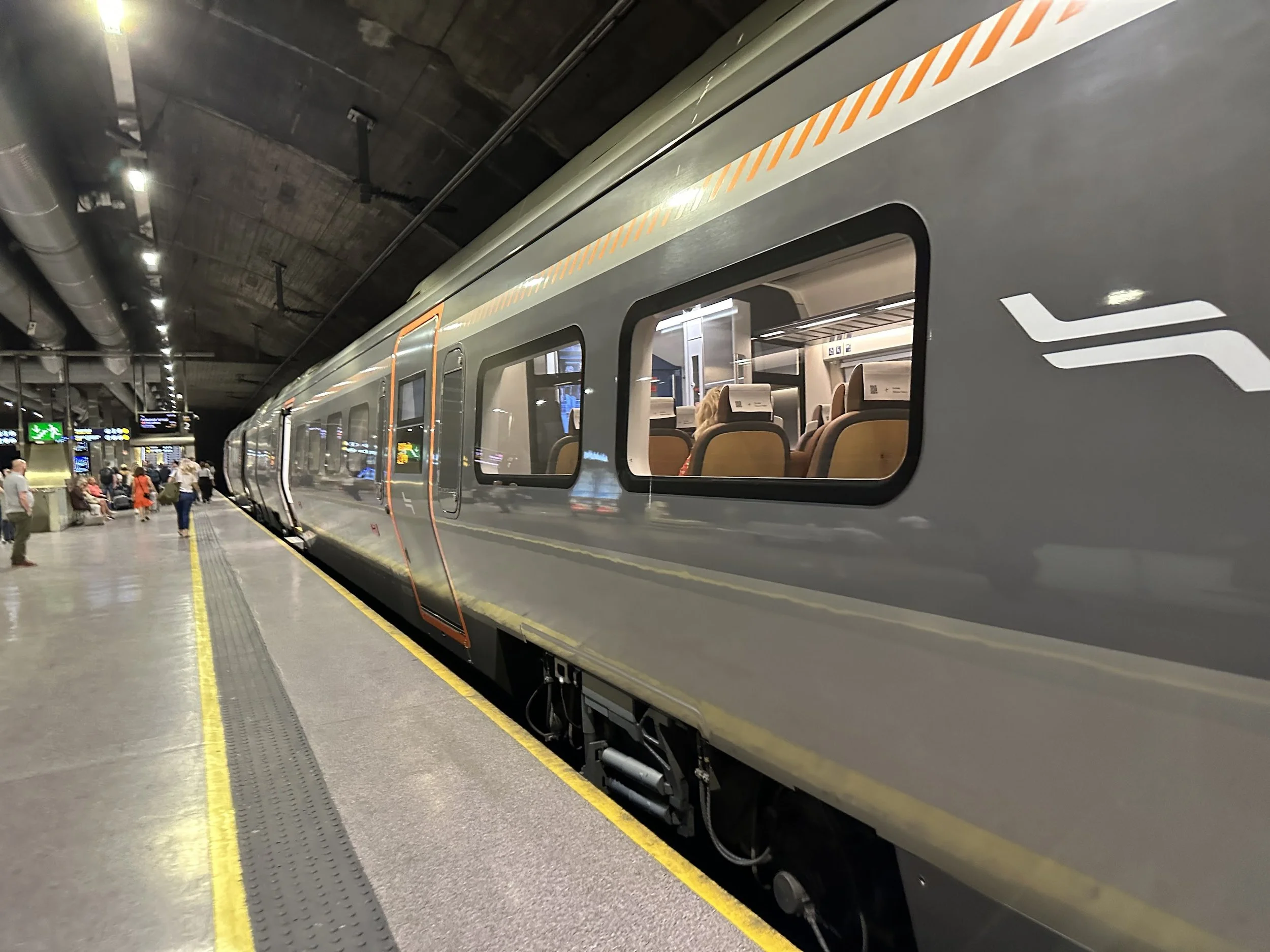 Flytoget eller Vy - hvem er best? Dette er mitt valg