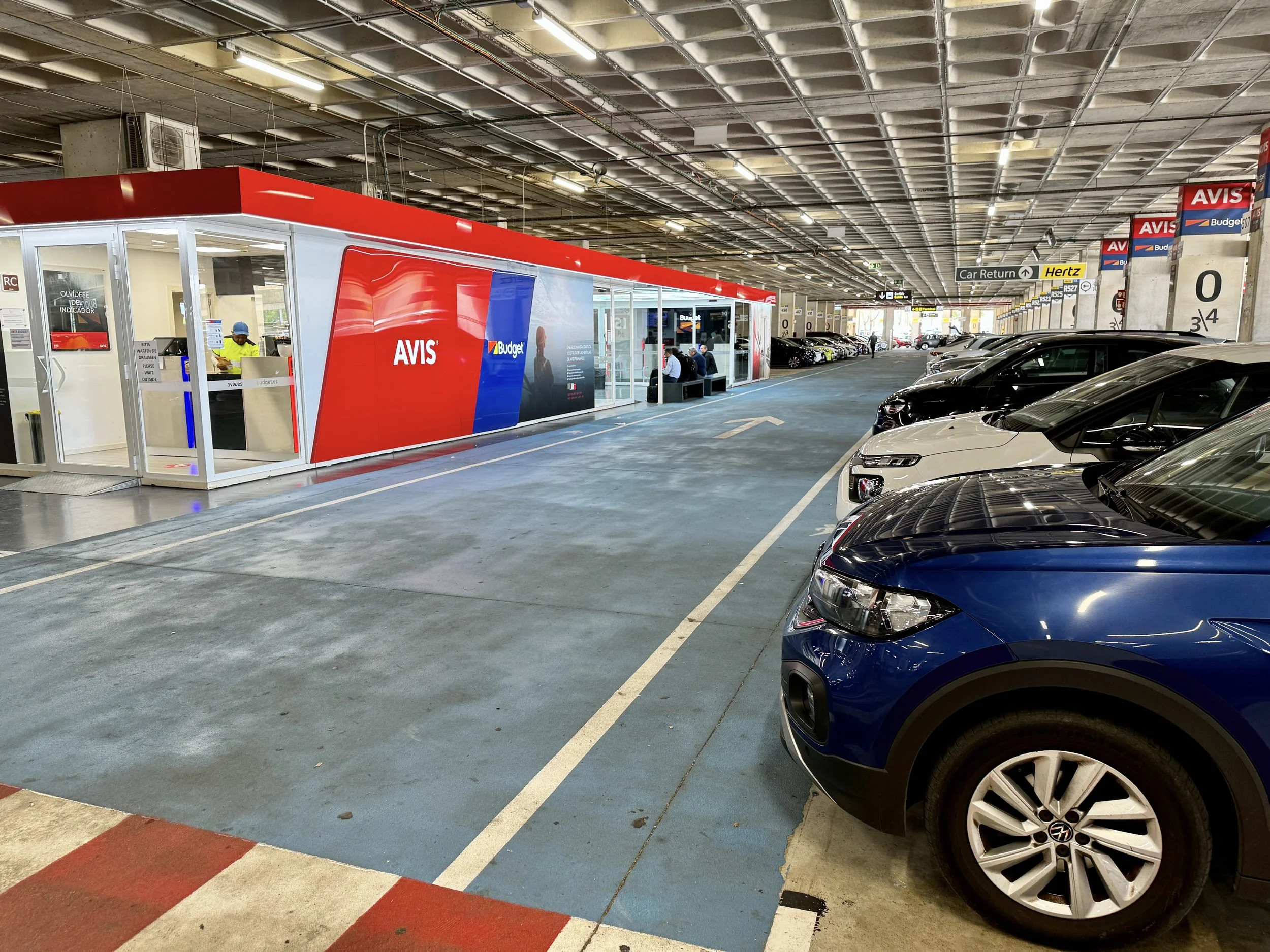 Unngå å bli lurt: Dette trenger du av leiebilforsikring på ferie