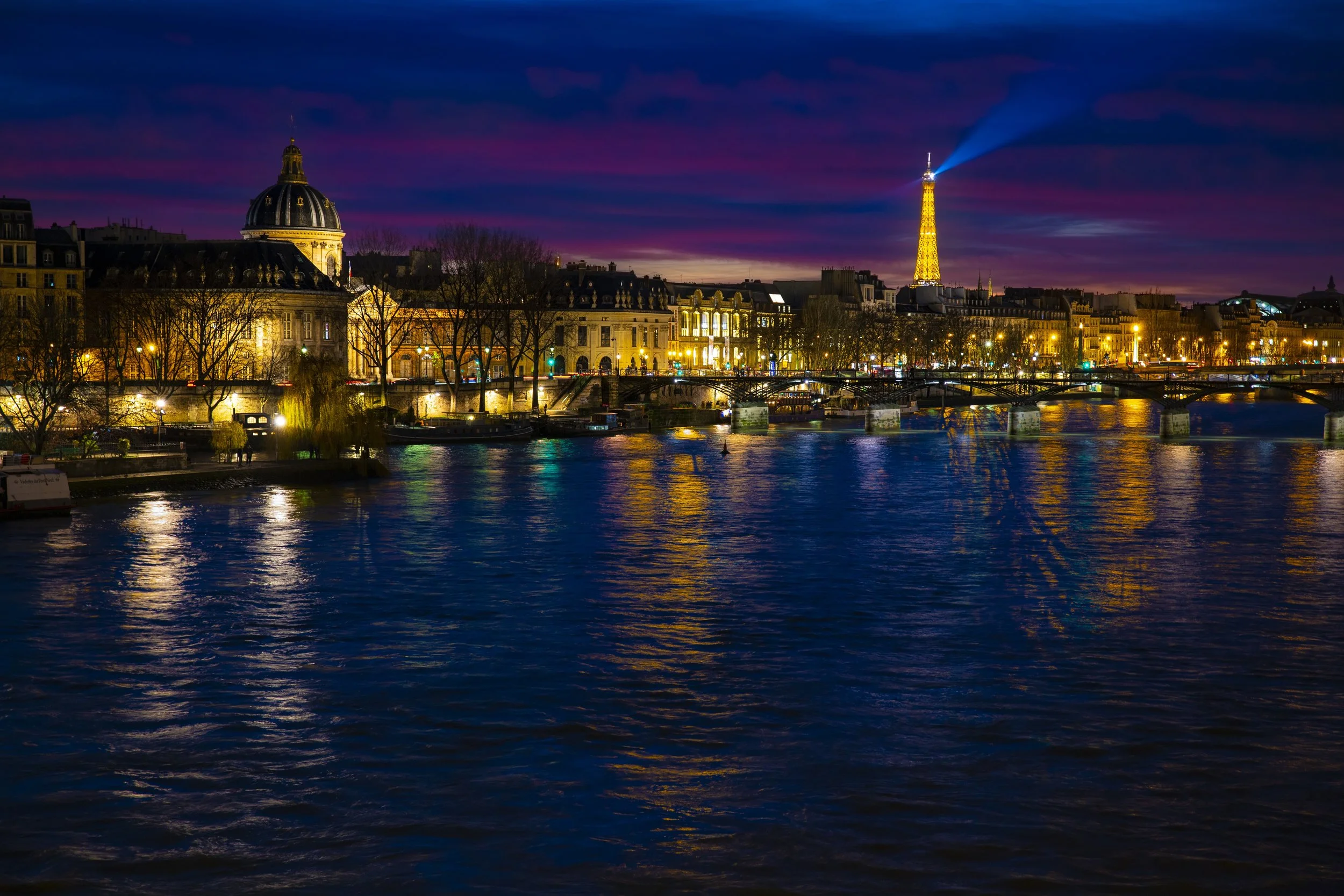 Portforbud i Paris: Skal du avbestille reisen?