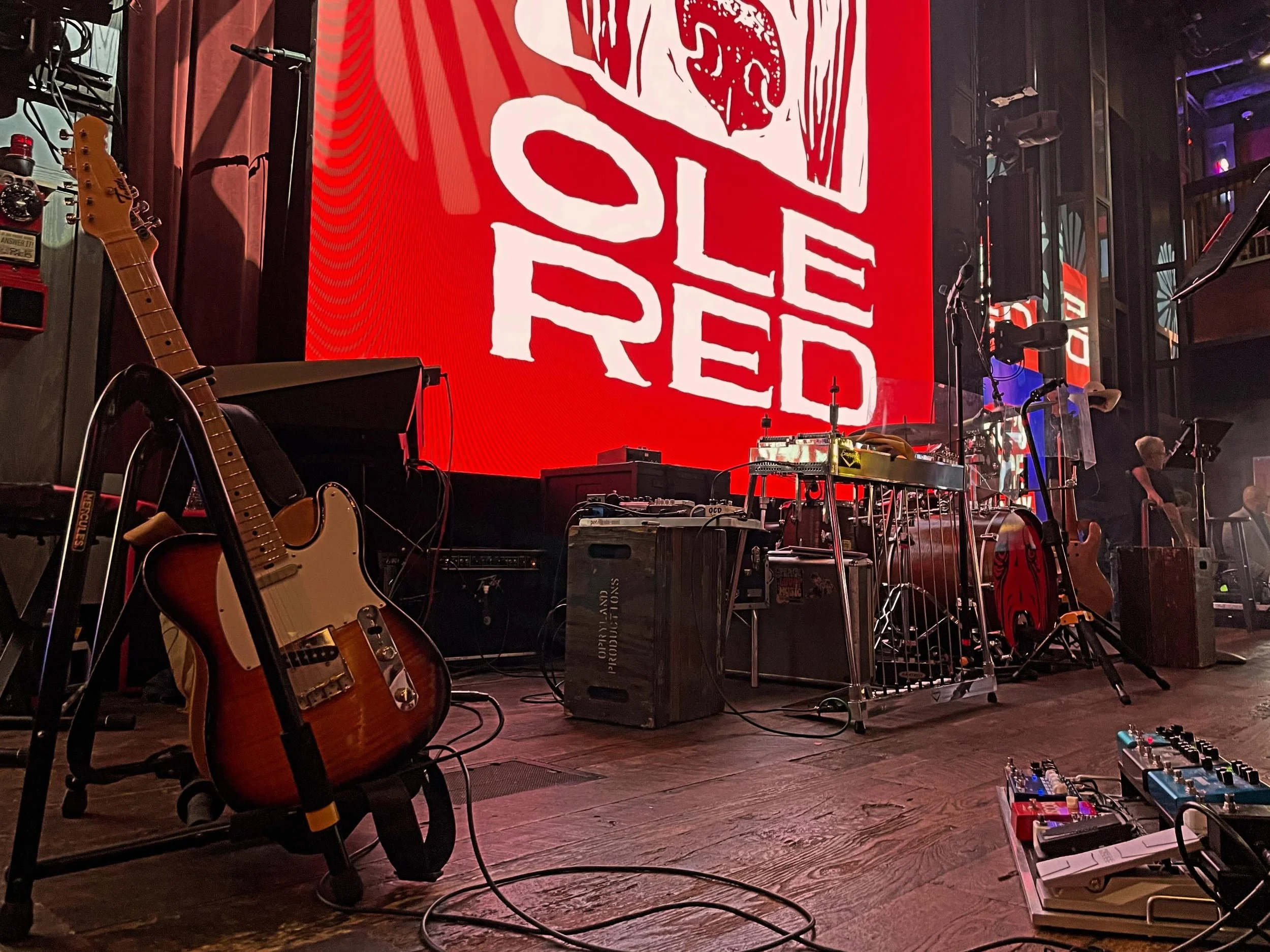 Fun was had last night at Ole Red for the Opry On The Rise CMA Show. Great band backing some great artists. 

@olered @opry @tuttleguitars #guitarist #nashvilleguitarist #timquick