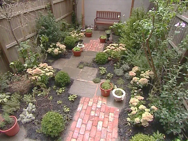 huout203_backyard_after2_lg.jpg