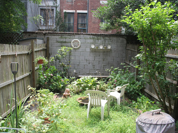 huout203_backyard_before_lg.jpg