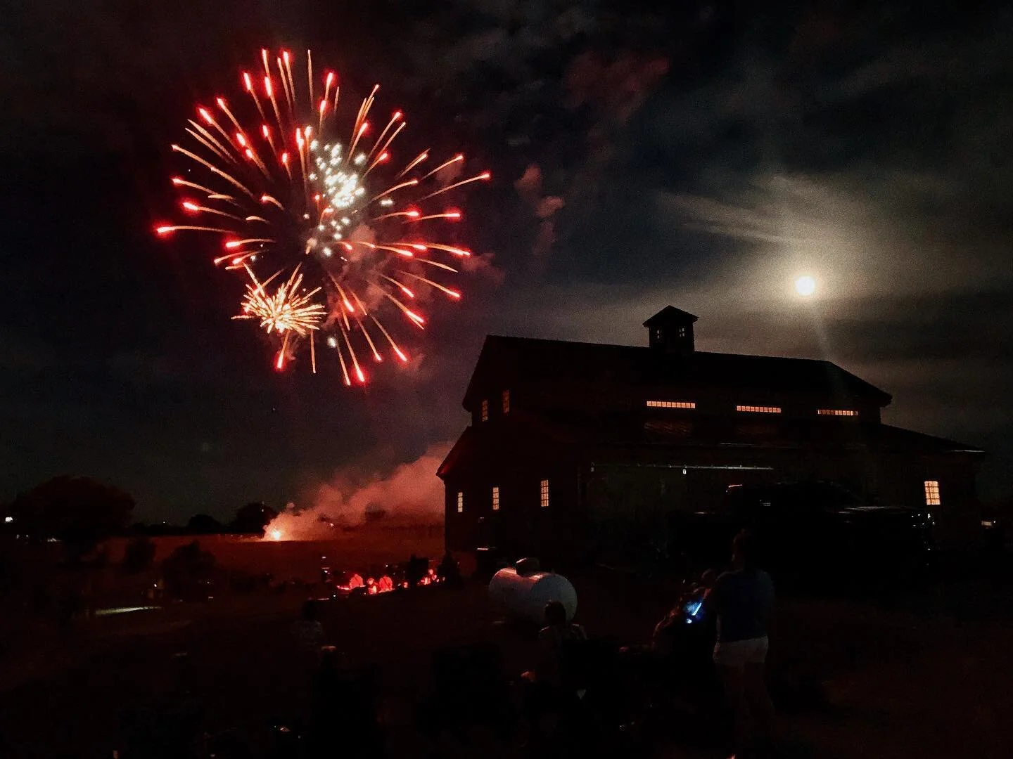 Happy 4th of July friends! Thank you to everyone that came out to yesterday&rsquo;s event! 💙❤️🤍
.
📷: @heartland_handcrafted