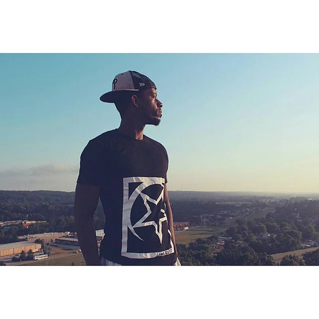 Personal trainer and I Am Talent team member @ra_ijsallen rockin one of our Men's T's. Make sure to visit IAmTalentEntertainment.com 
as more gear will be made available very shortly!