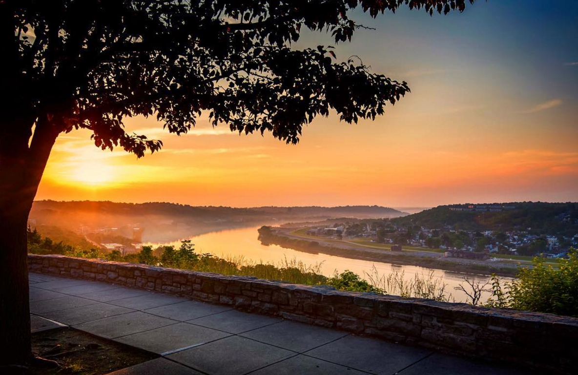Photo by @gmsvachphotography on the Cincinnati River-front