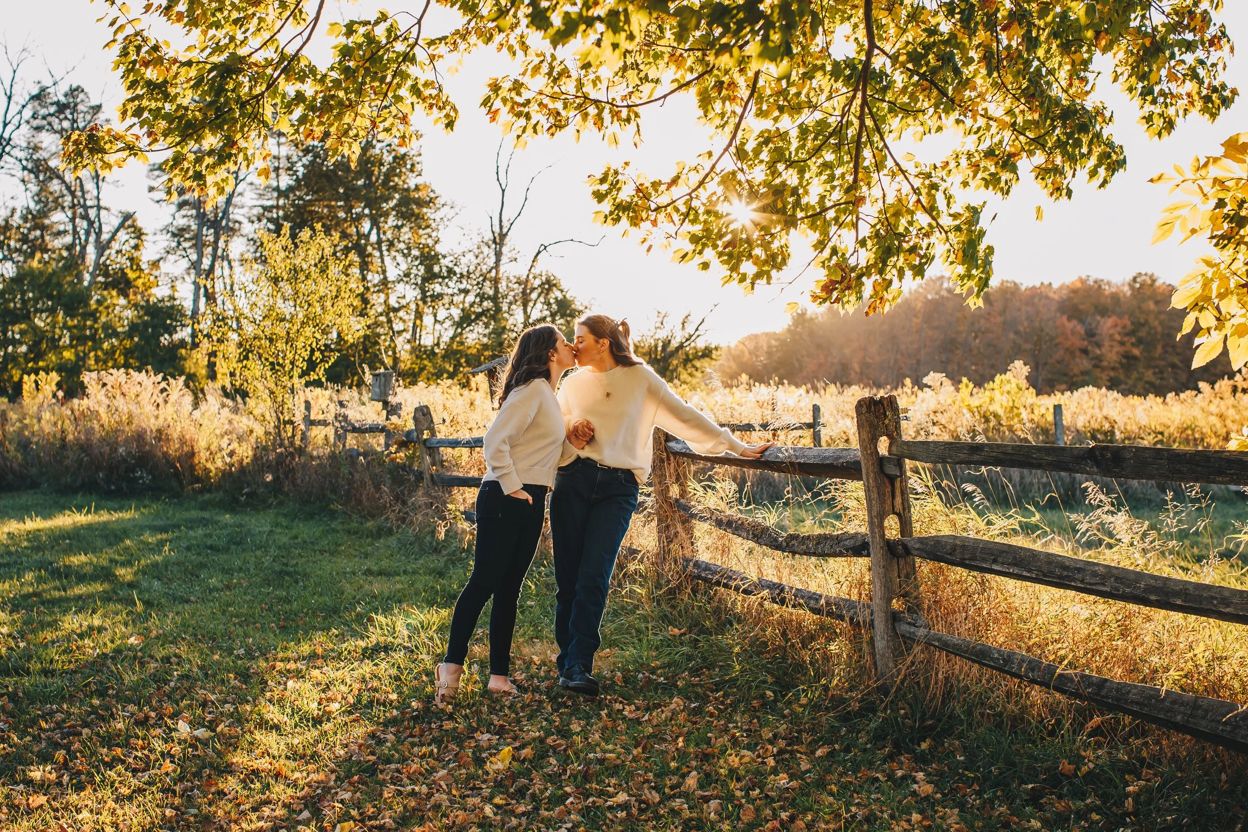 .ANNA + KILEY.