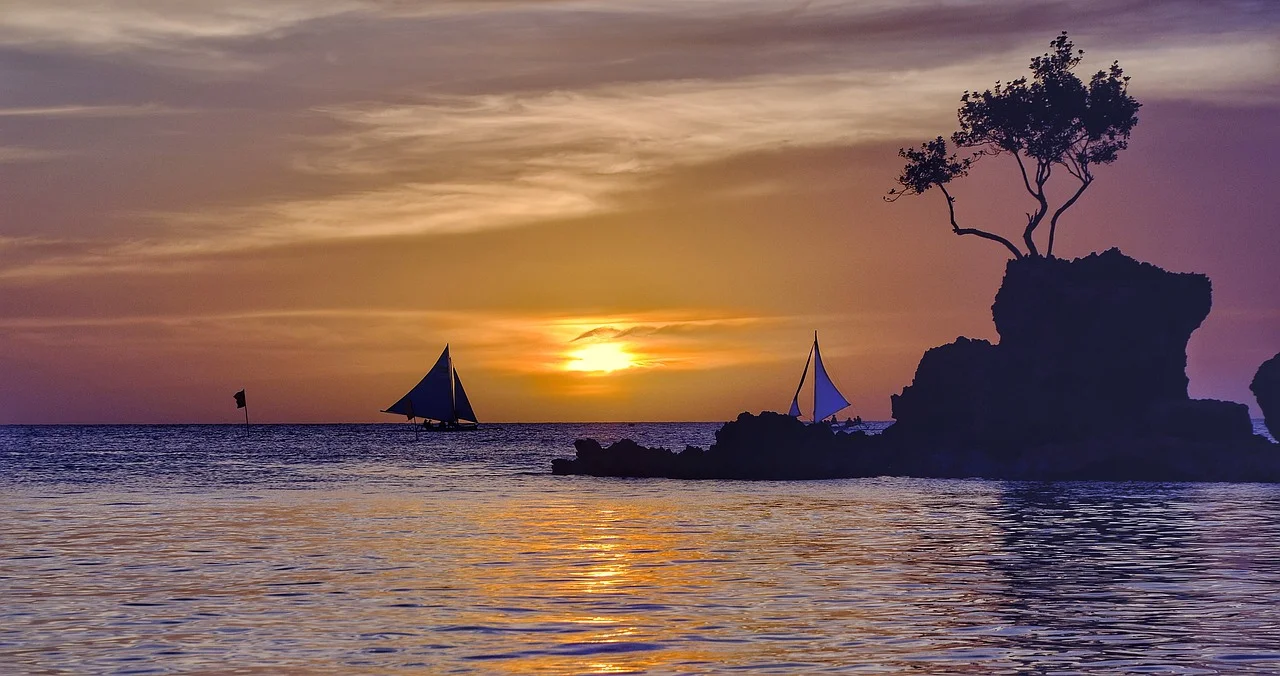 boracay-3066488_1280.jpg
