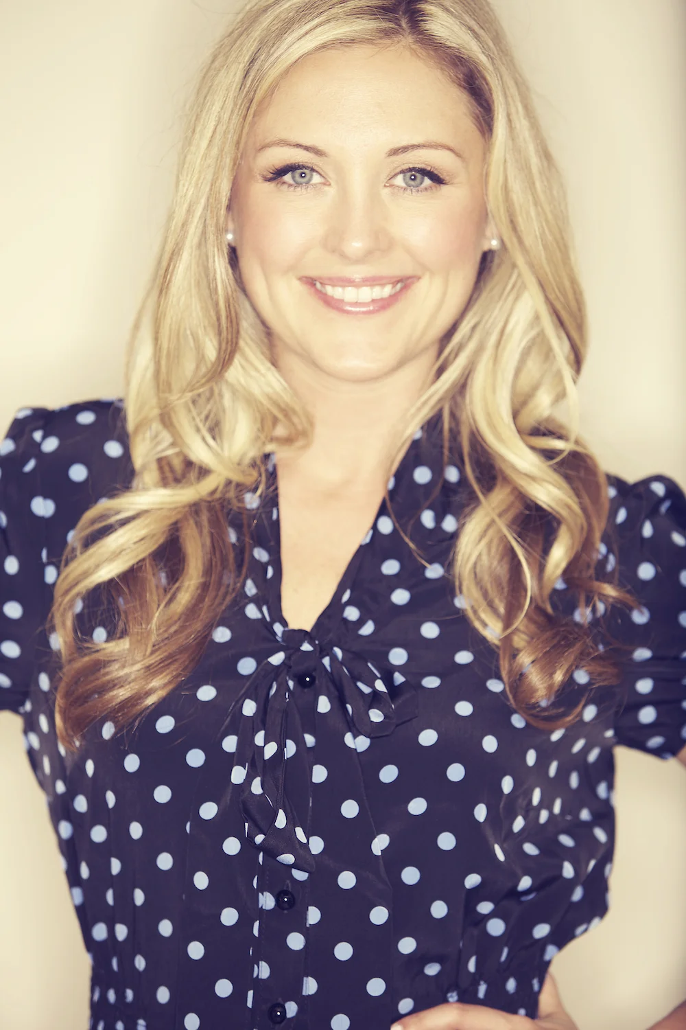 HGTV star of "Design on a Dime," Kelly Edwards will present from 12:00 - 1:00pm Saturday and Sunday. V isit to win CASH and PRIZES!