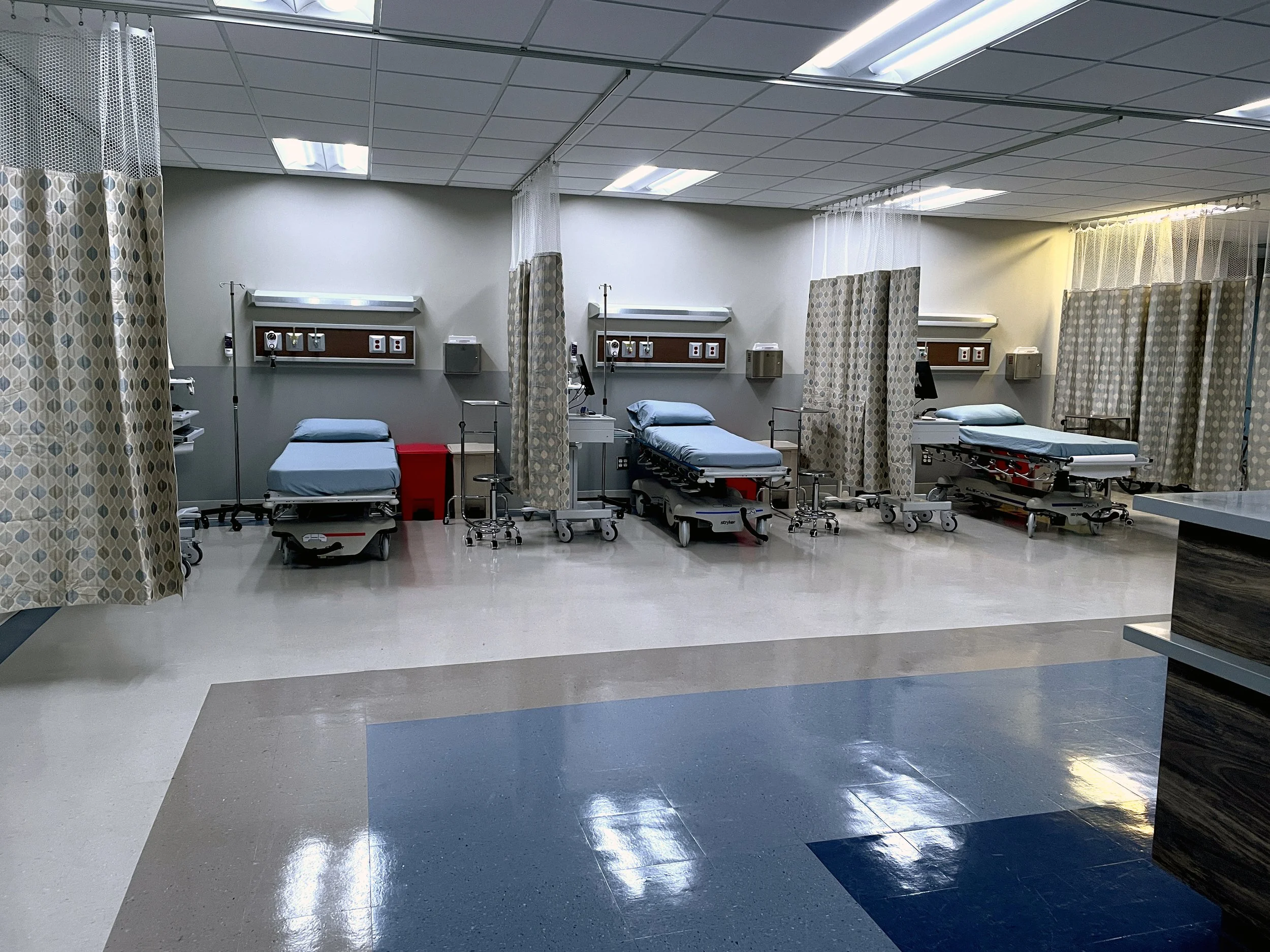 Village West Hospital - Trauma Bay