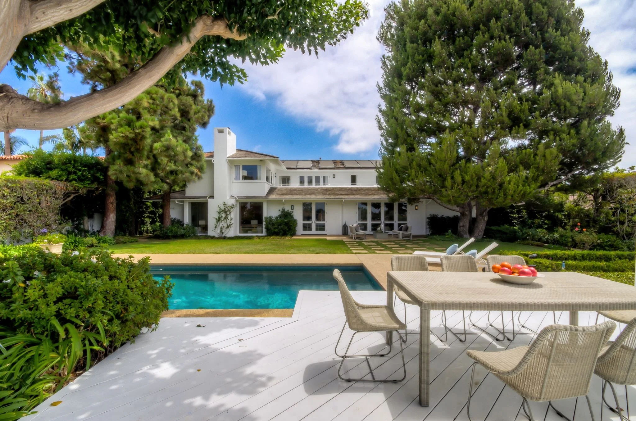 Los Angeles Real Estate Photographer Residential Home Exteriors