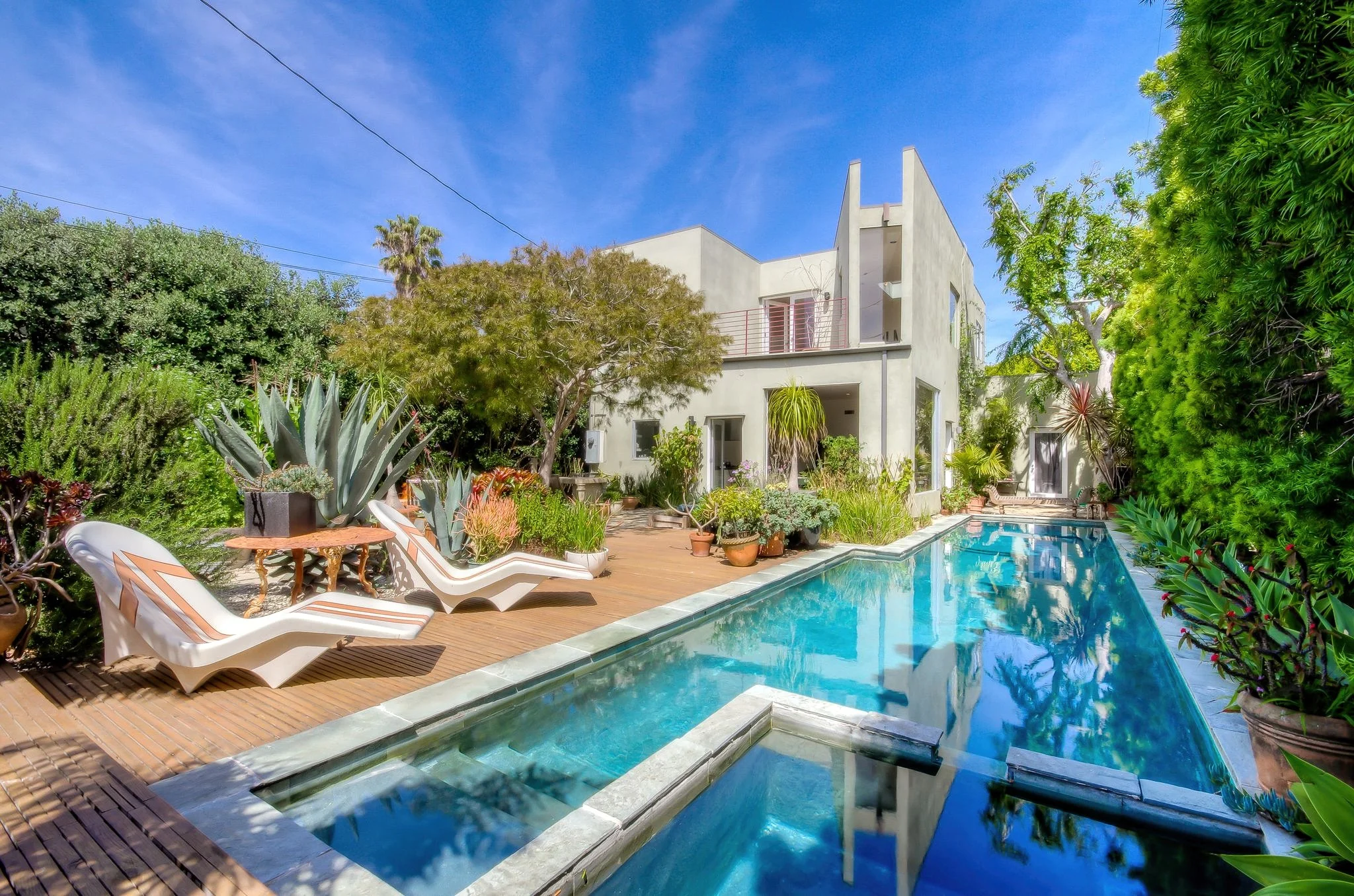 Los Angeles Real Estate Photographer Residential Home Exteriors