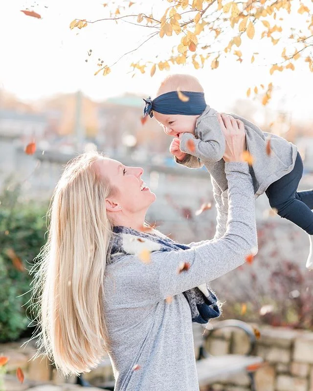 Woo hoo! Fall Sessions are officially available.🍁 Looking forward to capturing you all this year, and having a ton of fun while we&rsquo;re at it! 📷 🧡Click the link in the intro to view🔝🍂#charlottephotographer #belmontphotographer #ncphotographe