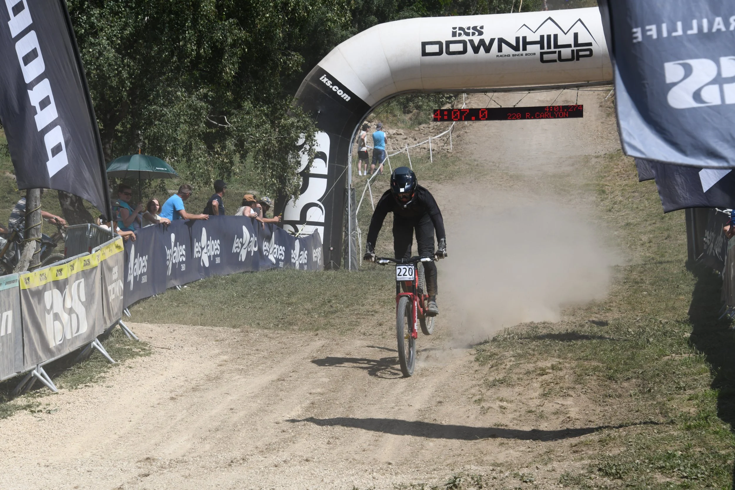 Les2Alpes RaceFinish1.JPG